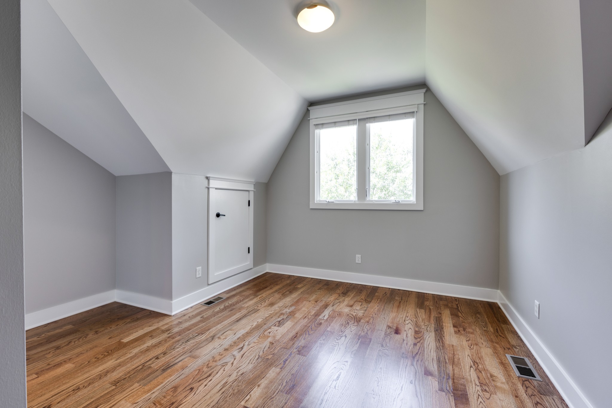 515 Acklen Park Dr