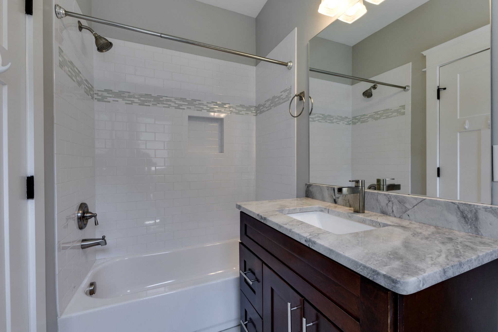 515 Acklen Park Dr