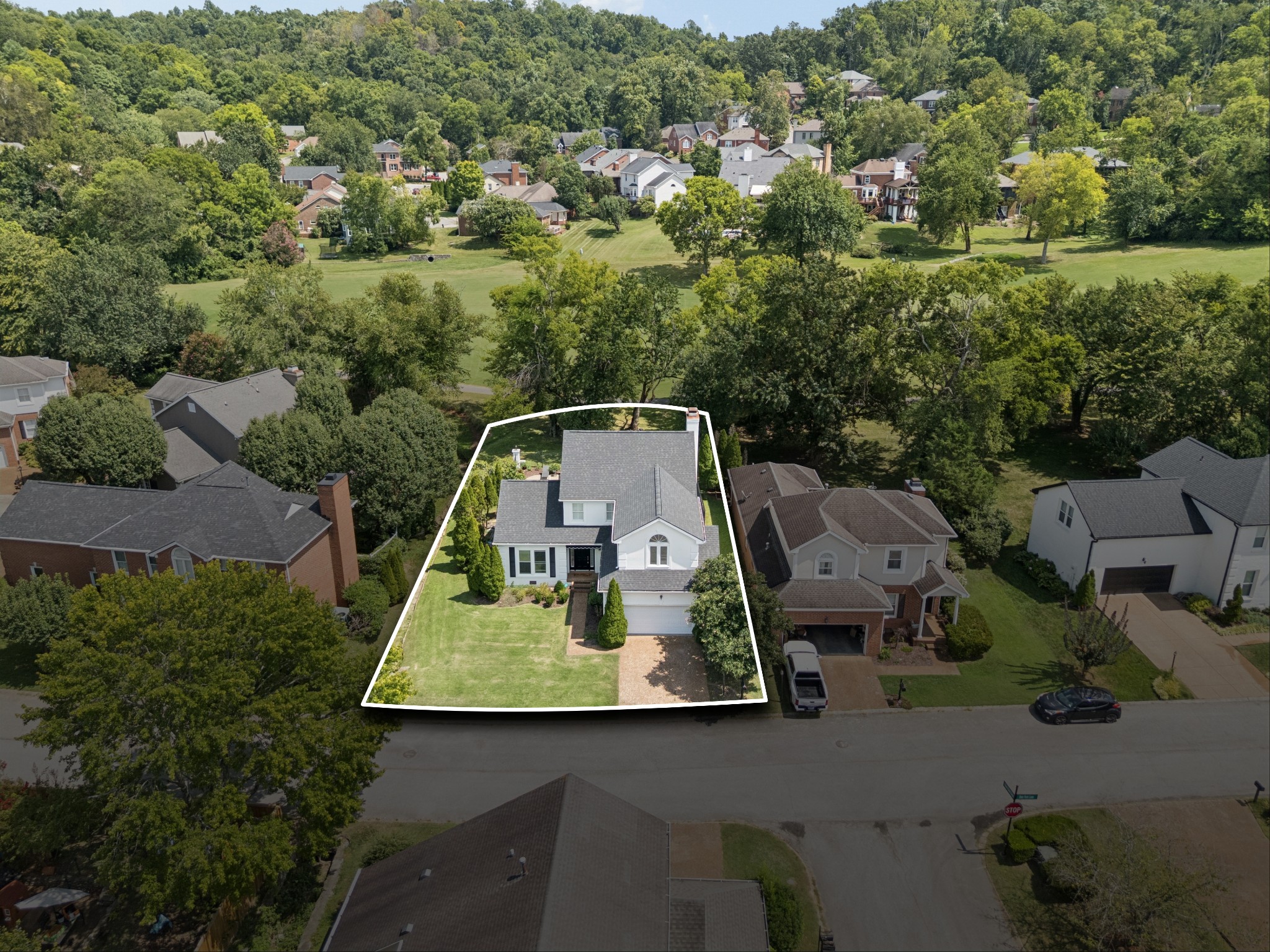 201 Deer Park Ln