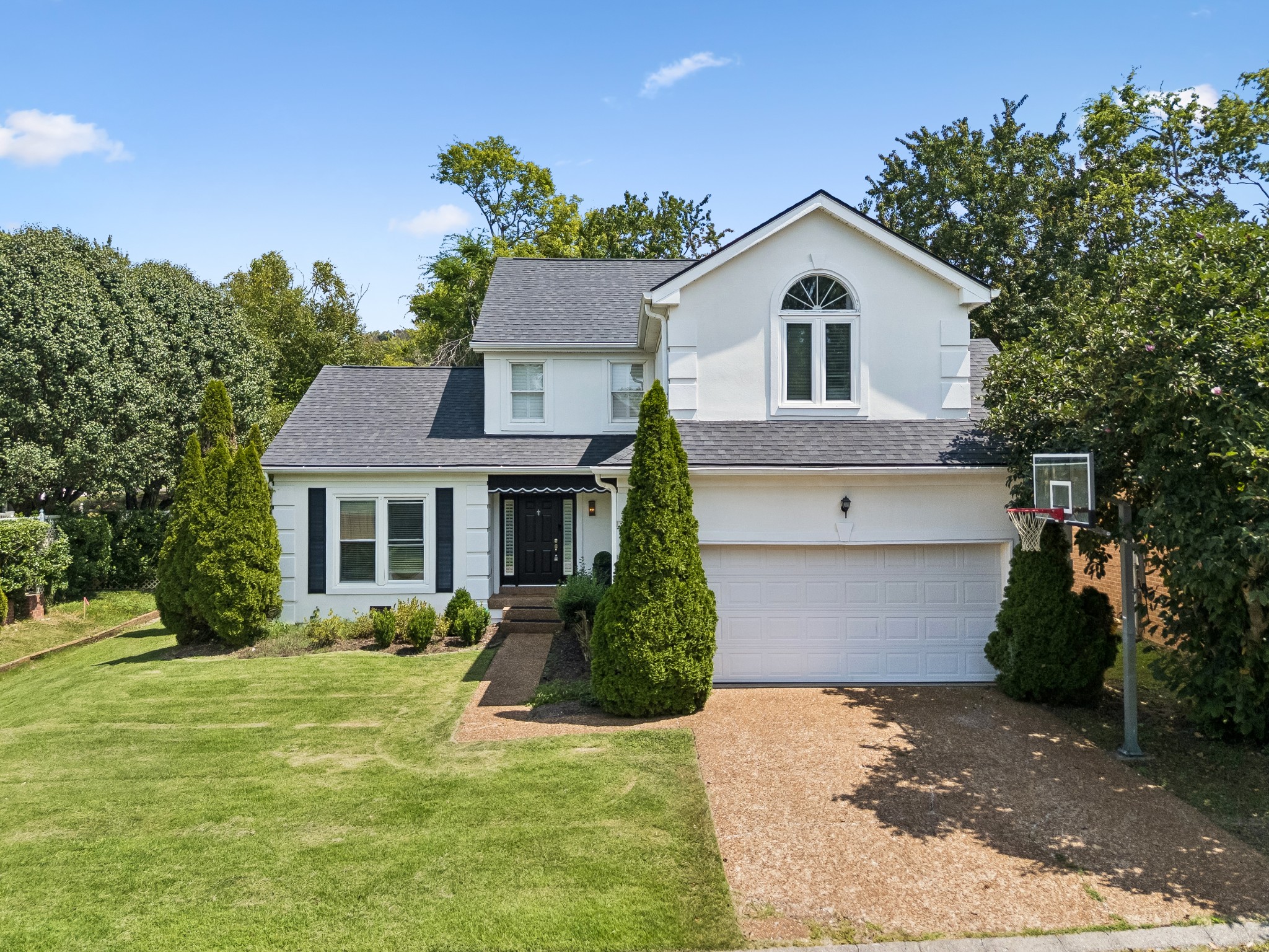 201 Deer Park Ln