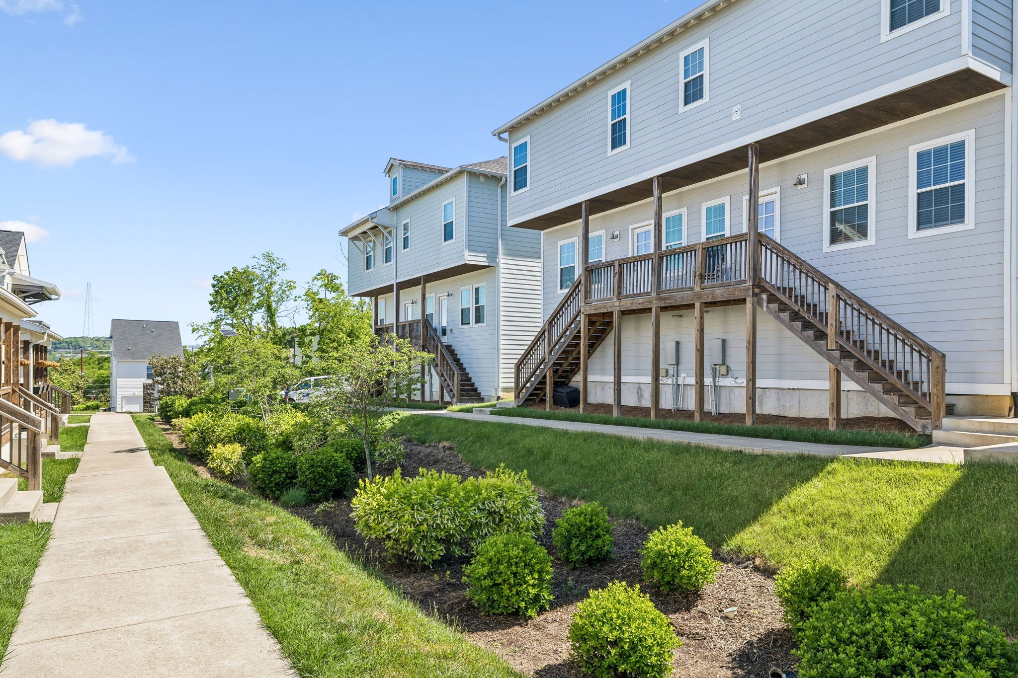 733 Arbor Trace Cir
