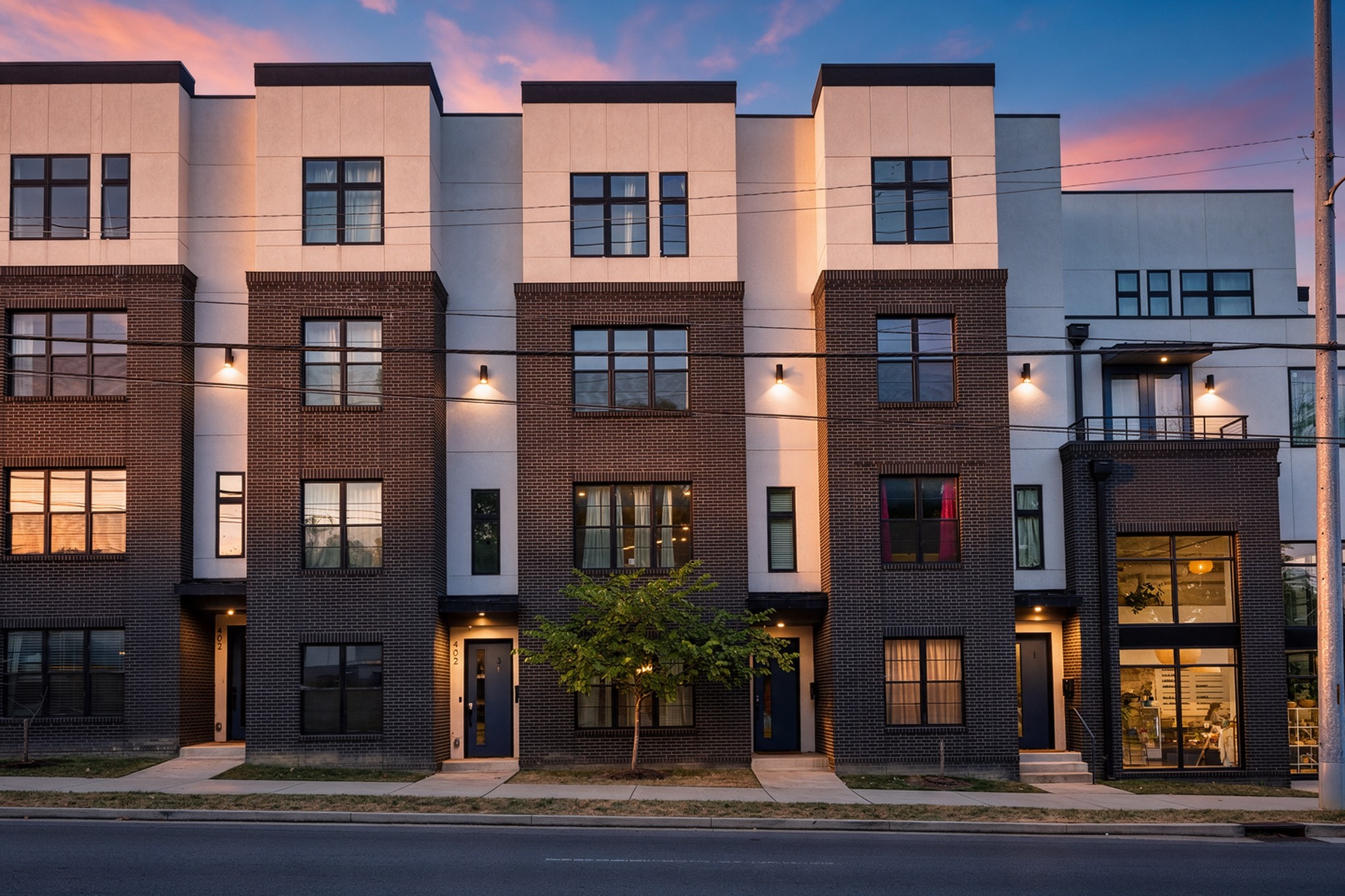 402 Cleveland St Unit: 2