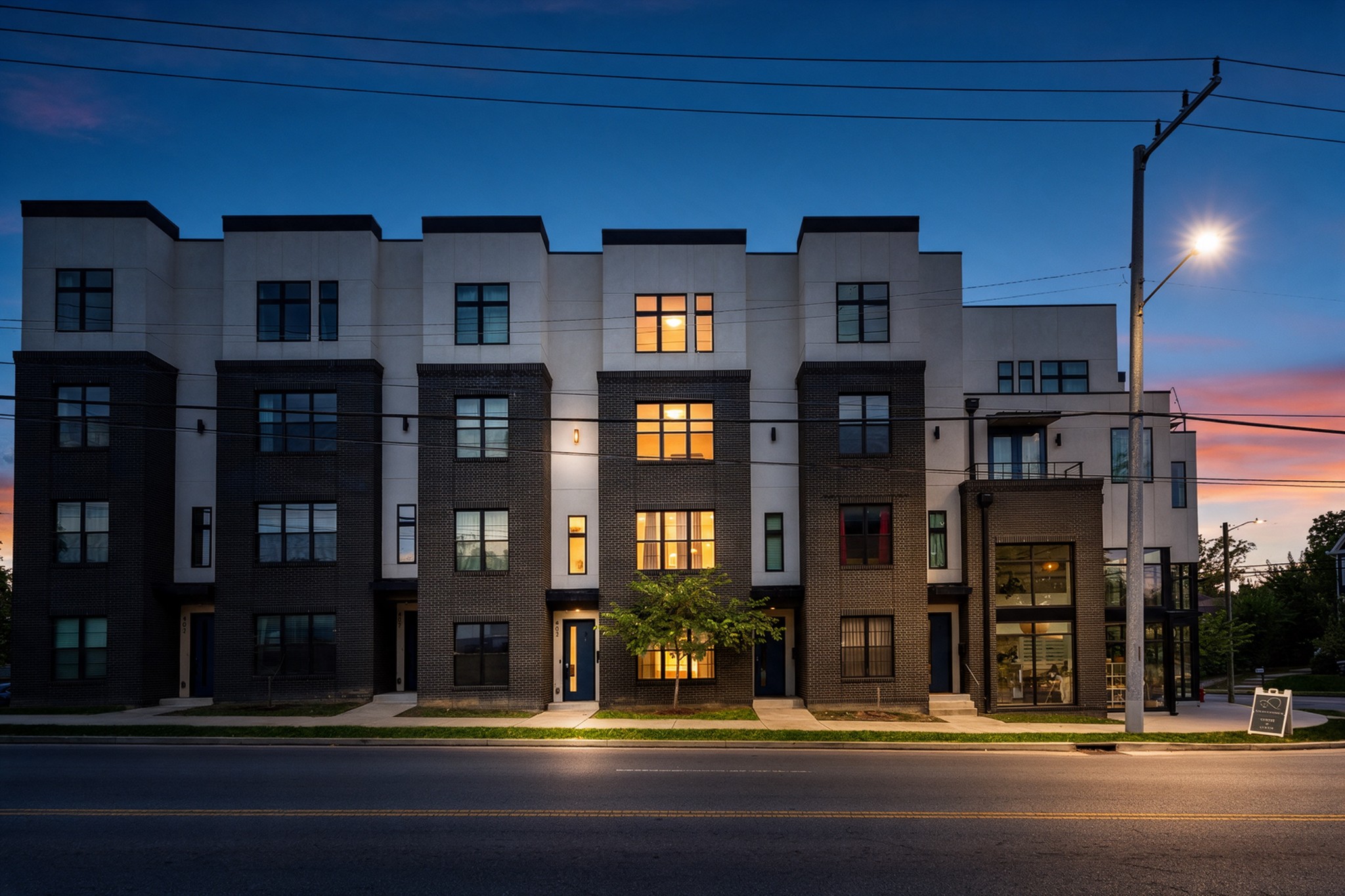 402 Cleveland St Unit: 2