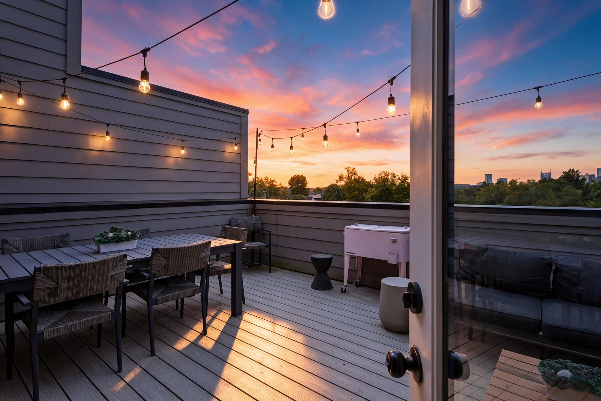 402 Cleveland St Unit: 2