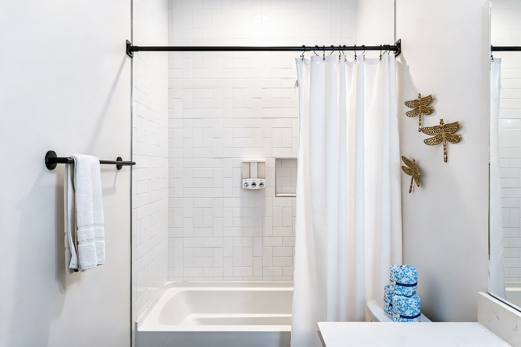 402 Cleveland St Unit: 2