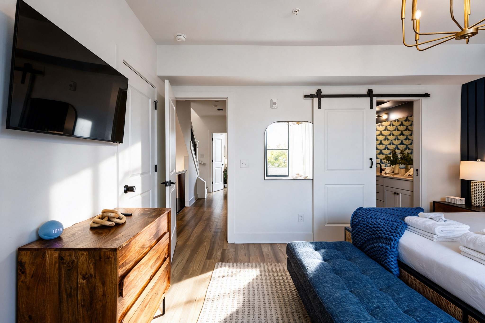 402 Cleveland St Unit: 2