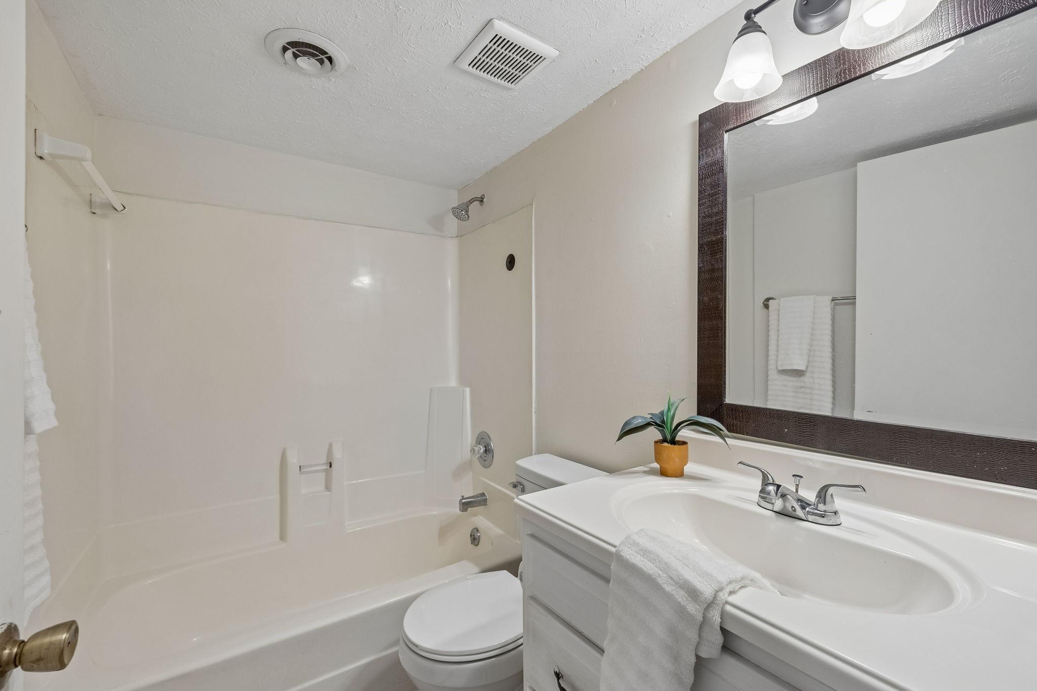 5304 Edmondson Pike Unit: 1