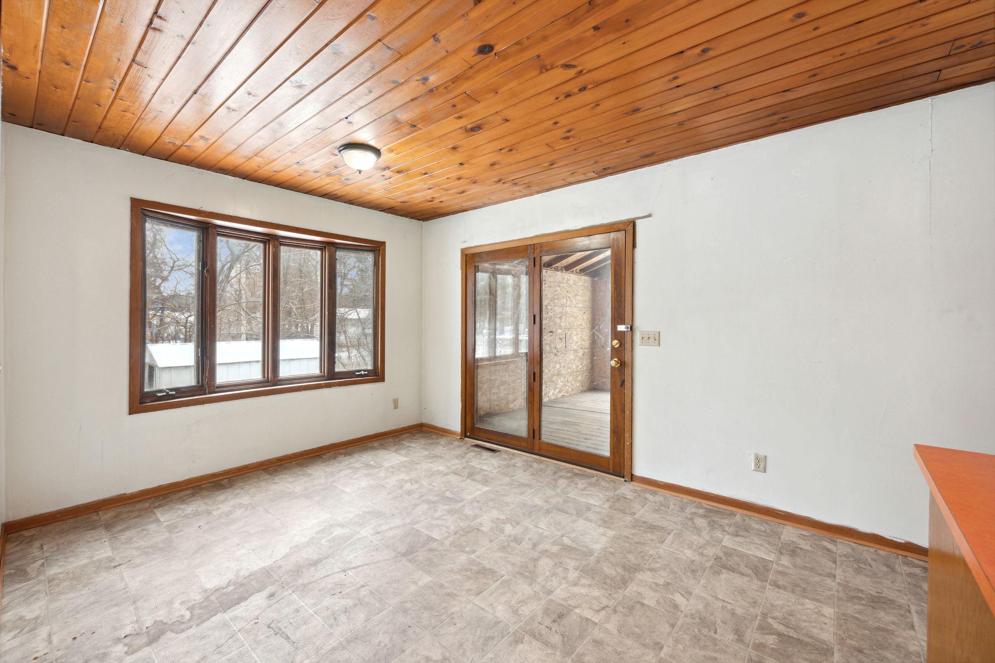 25448 166th Street NW