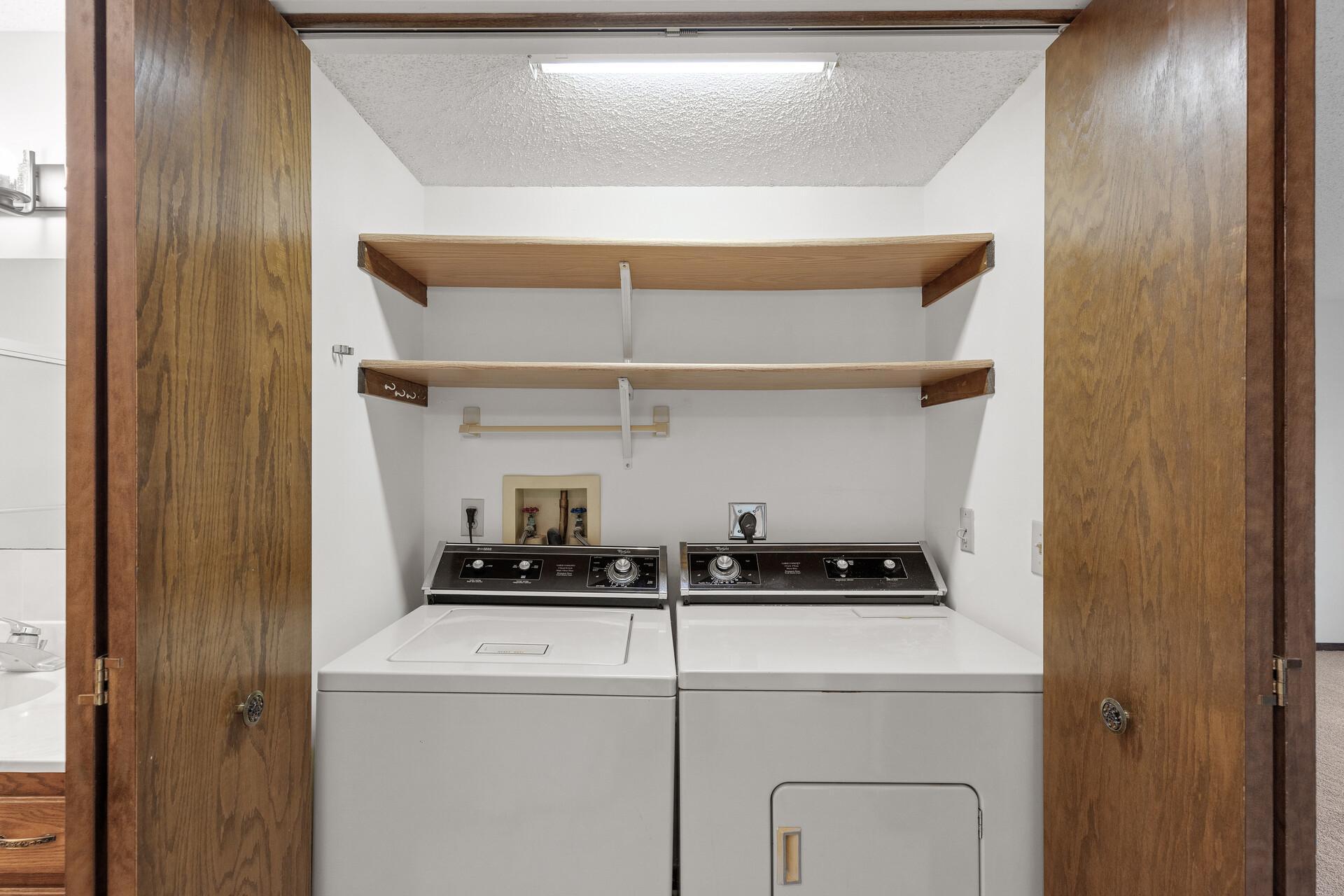 10540 43rd Avenue N Unit: 303