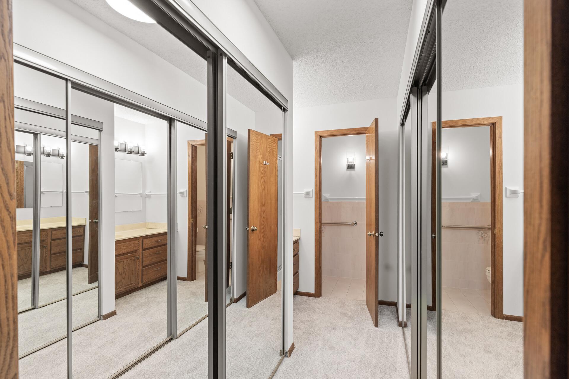 10540 43rd Avenue N Unit: 303