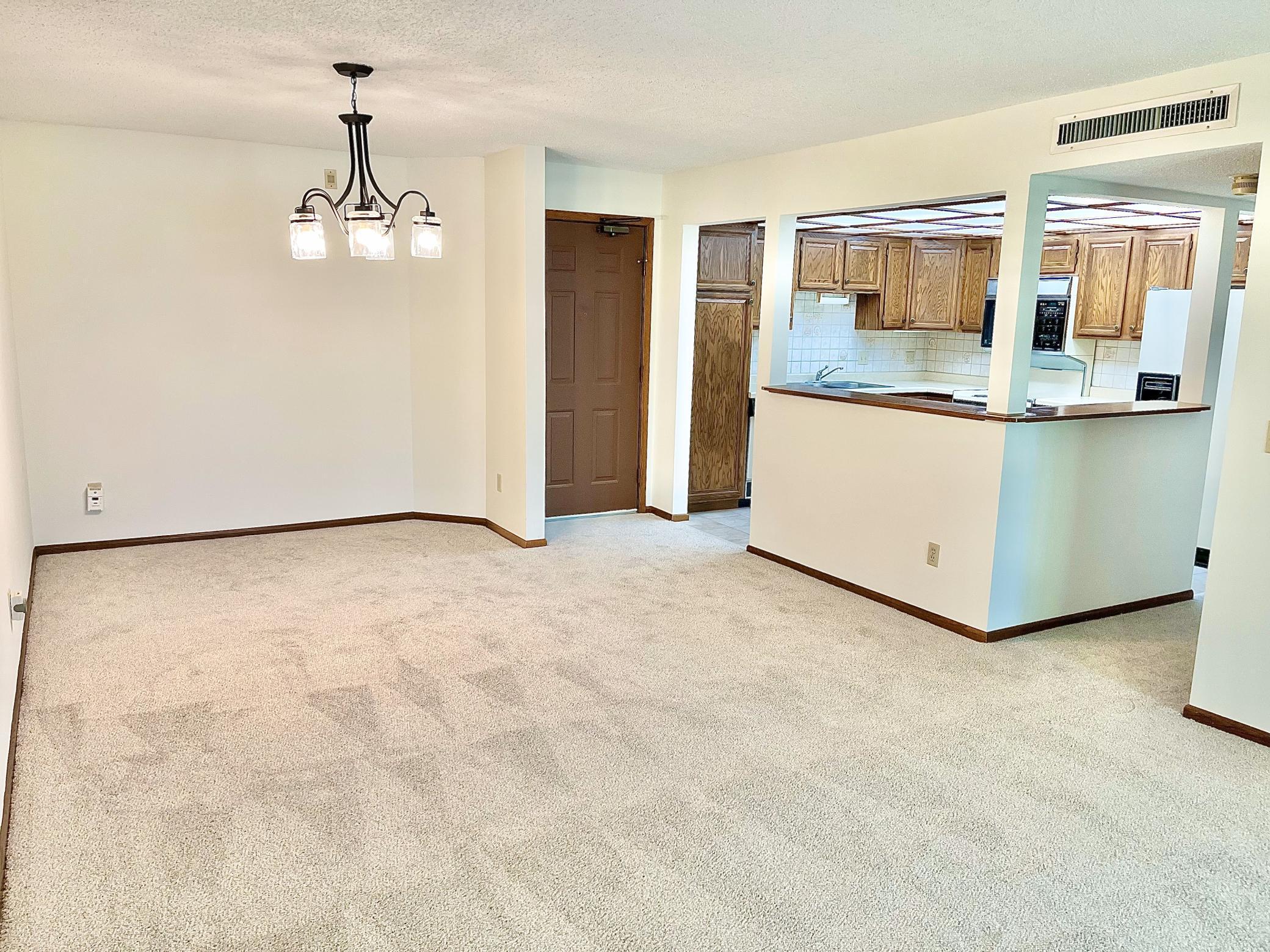 10540 43rd Avenue N Unit: 303