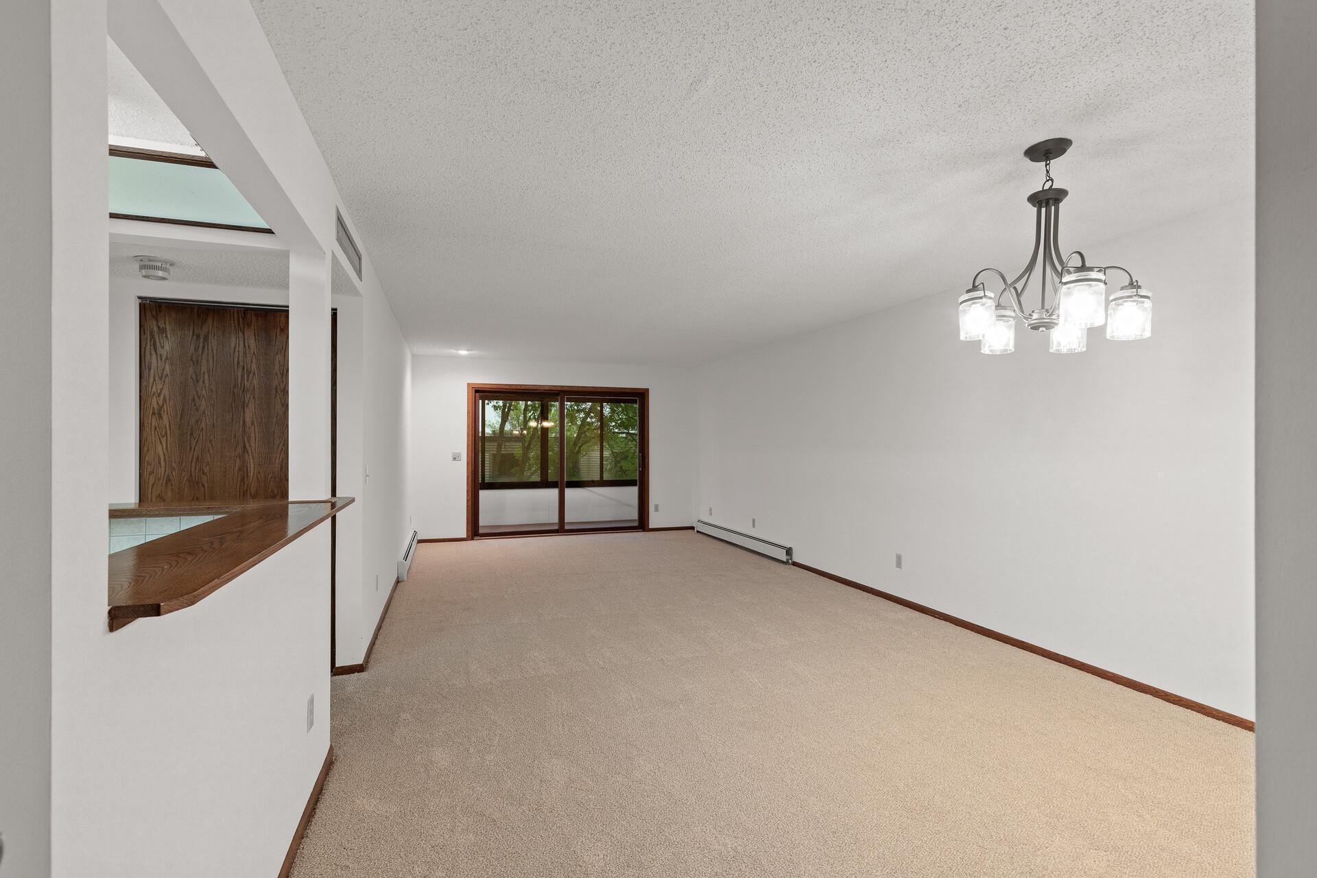 10540 43rd Avenue N Unit: 303