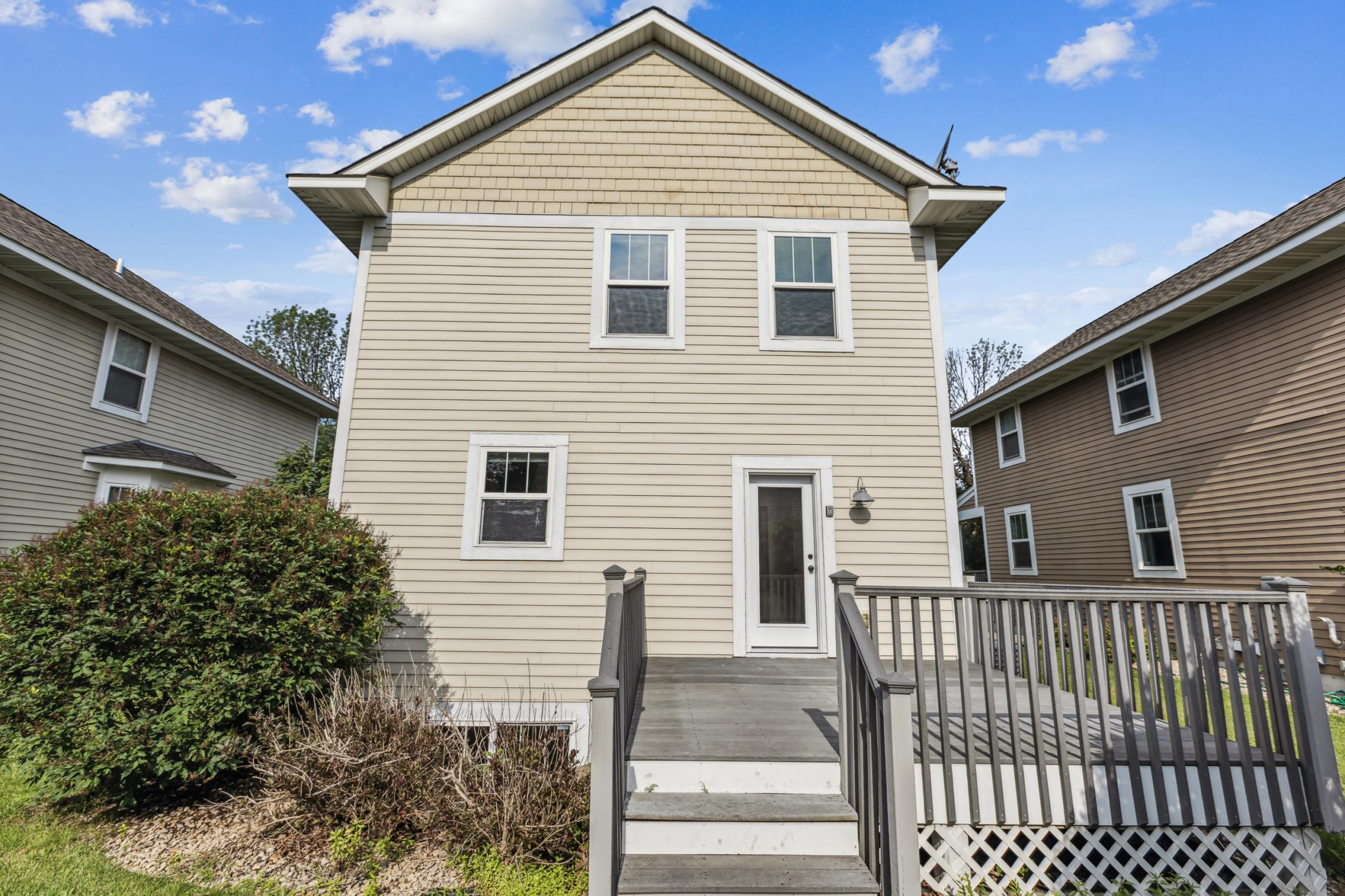 13326 Tulip Street NW