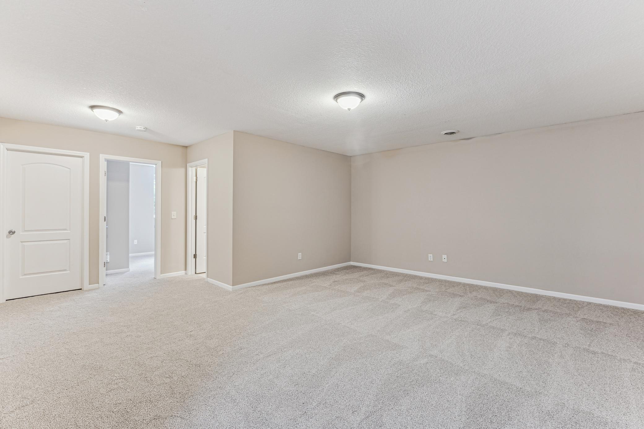 13326 Tulip Street NW