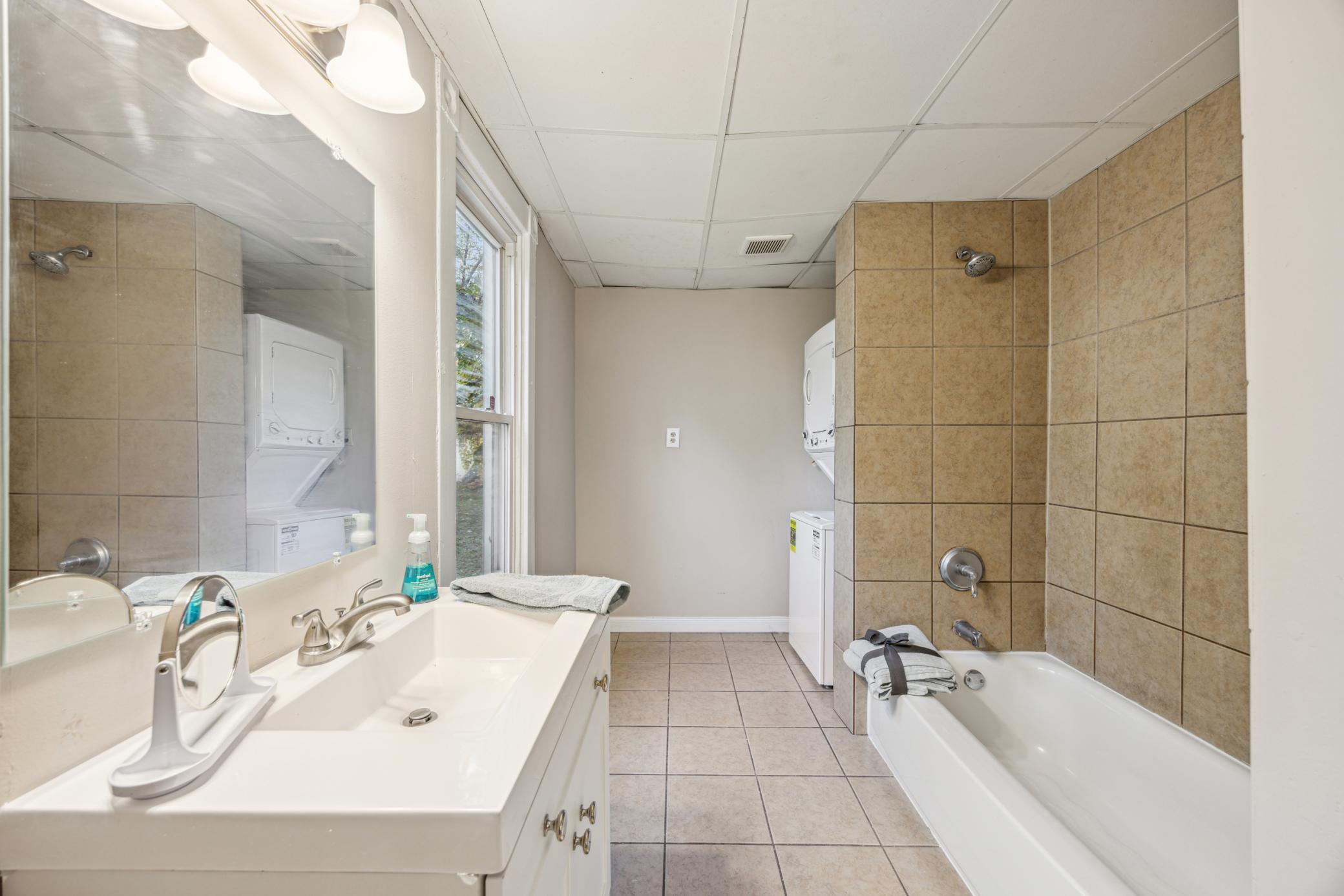 3022 Vincent Avenue N