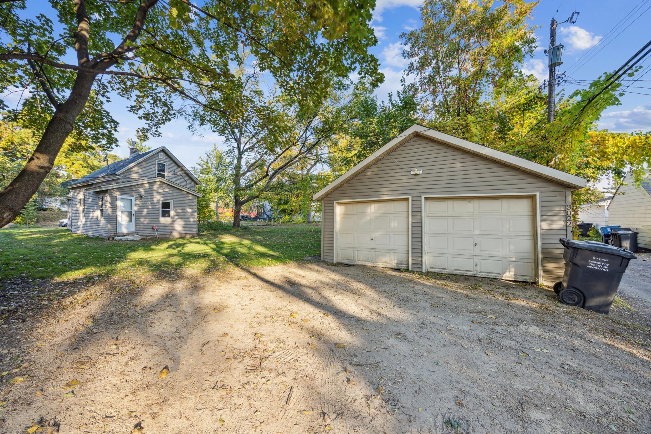 3022 Vincent Avenue N