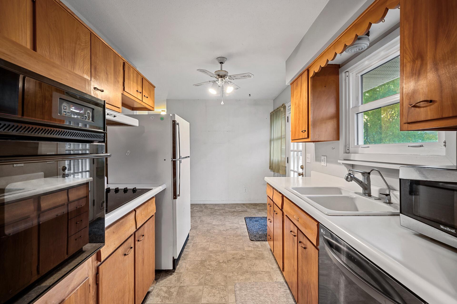 6421 Josephine Avenue