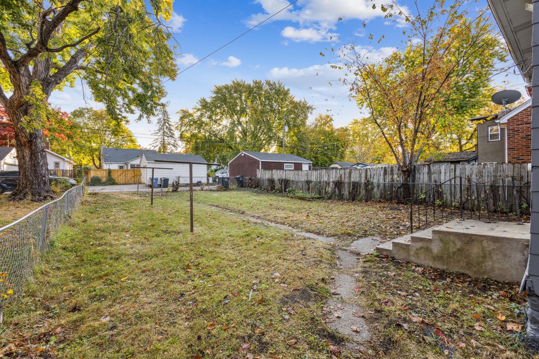 3446 Oliver Avenue N