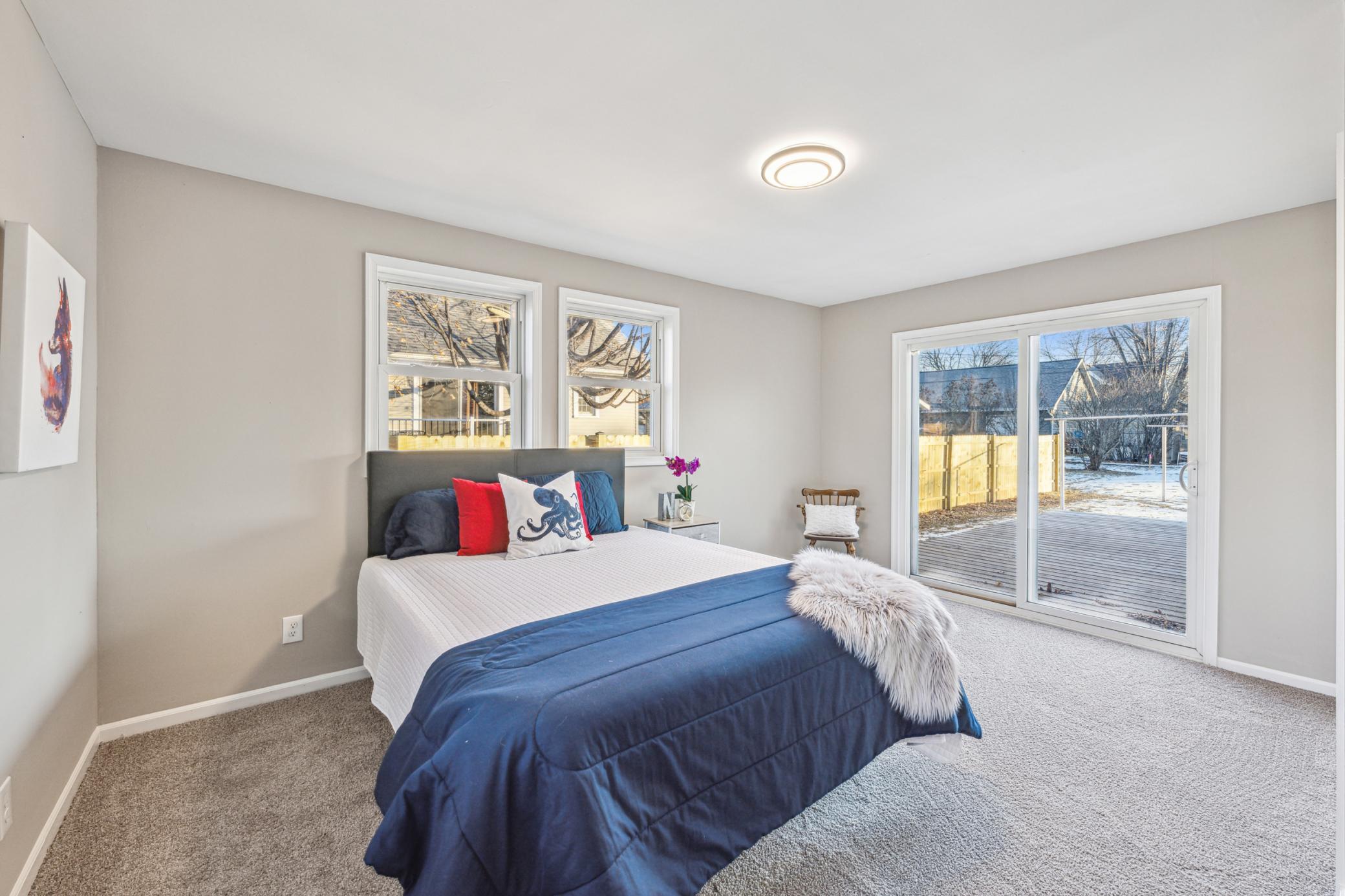 1324 Chandler Avenue N