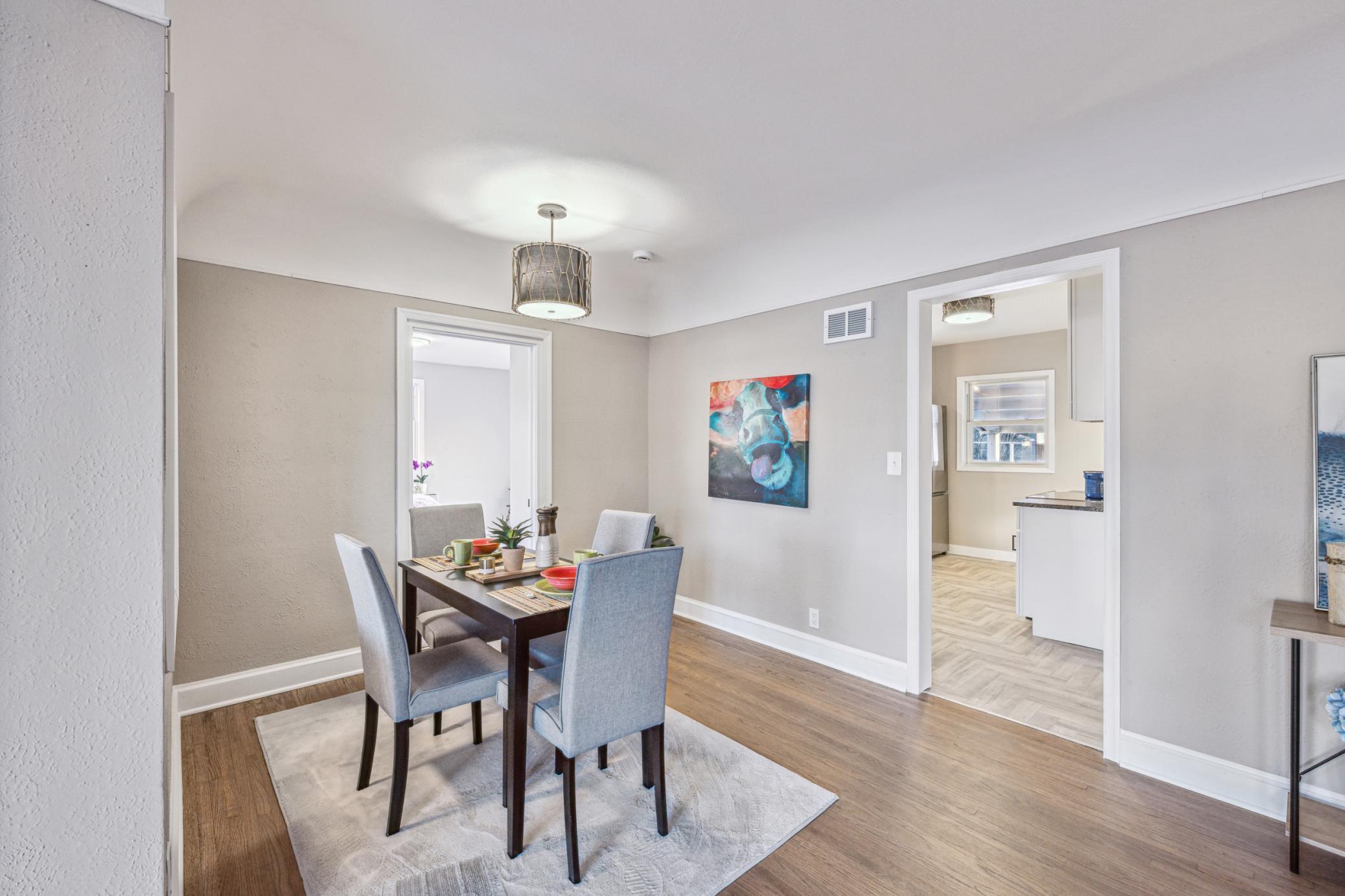 1324 Chandler Avenue N