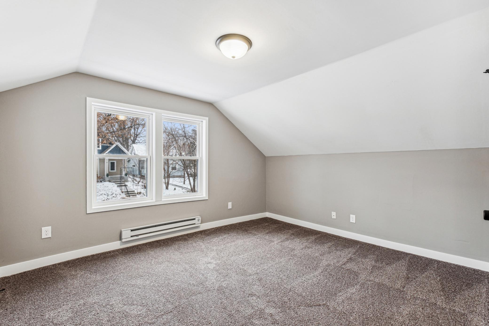 3514 Dupont Avenue N