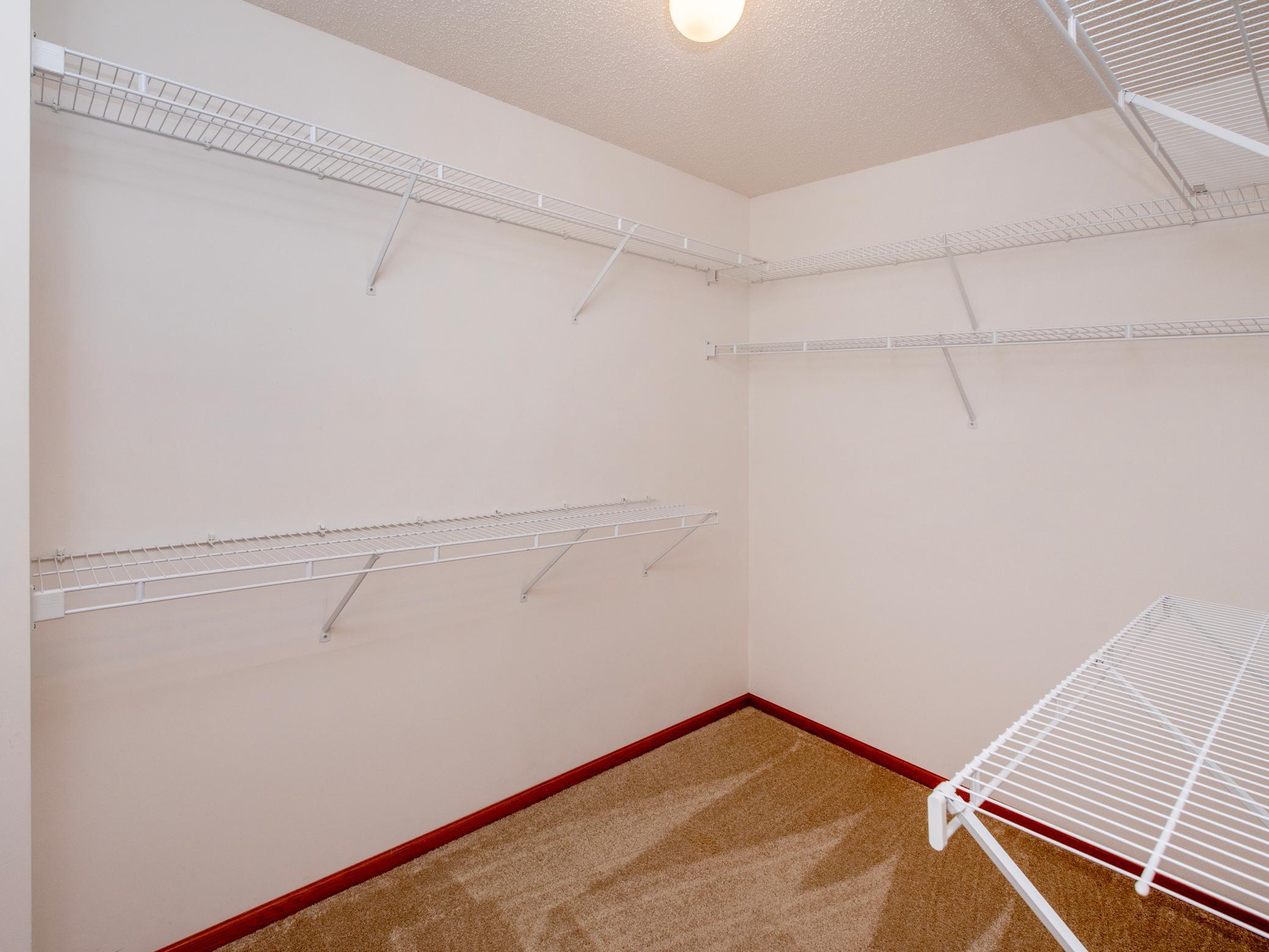 3336 Coleshire Path Unit: 44