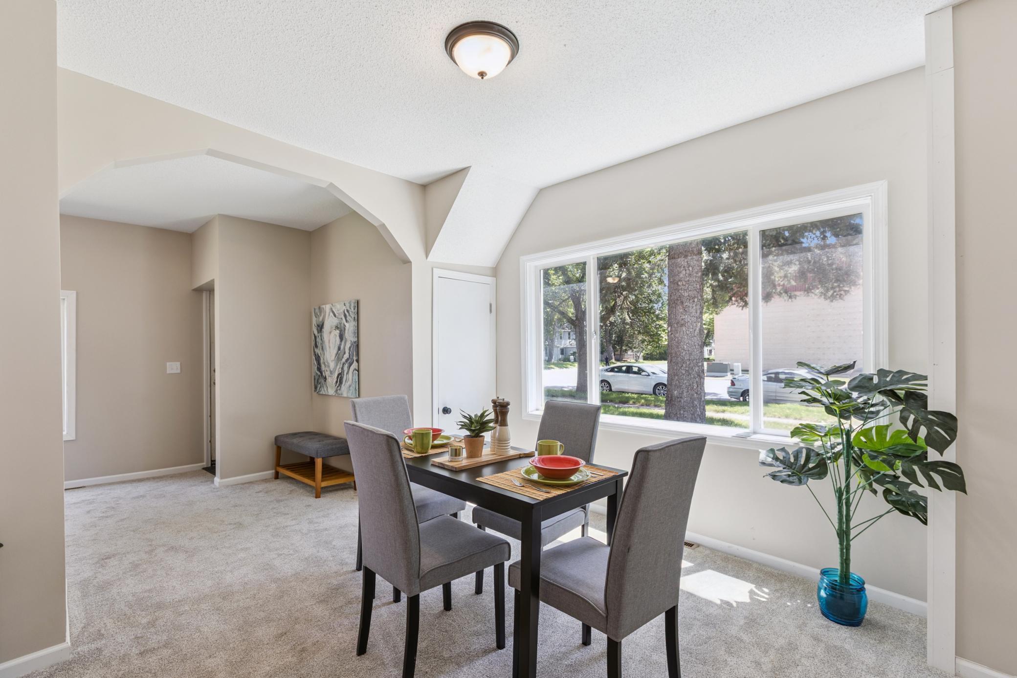 111 6th Avenue S
