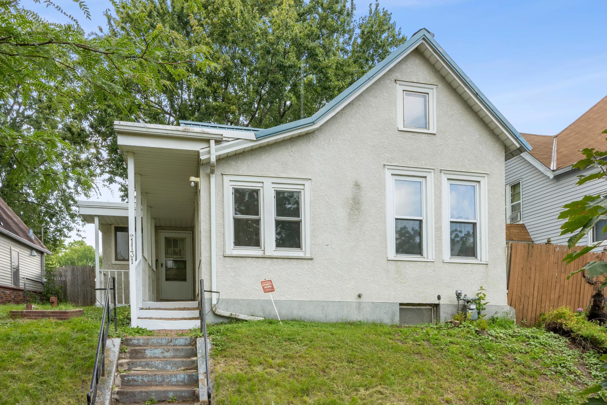 1131 Marion Street