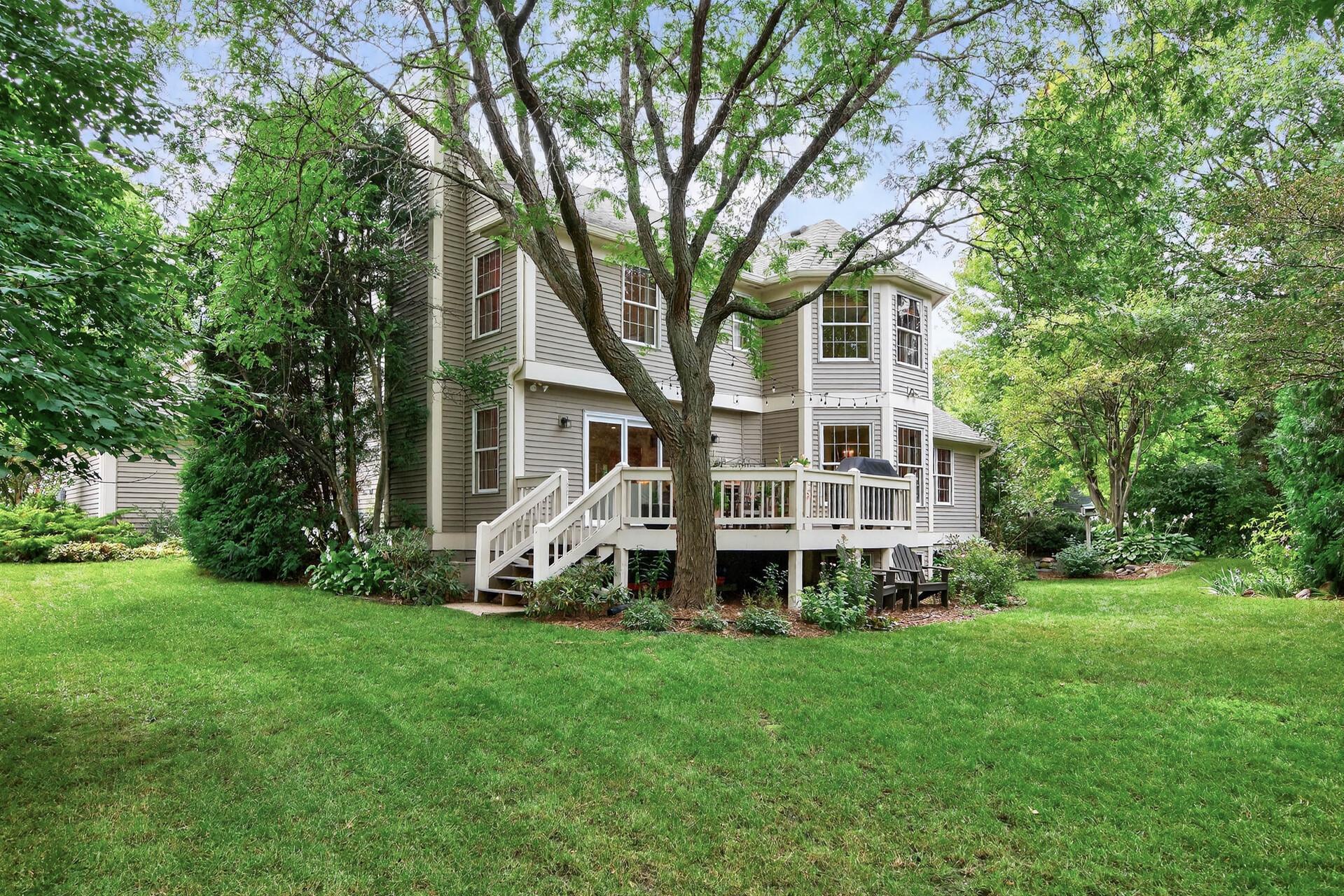 495 Harbor Court