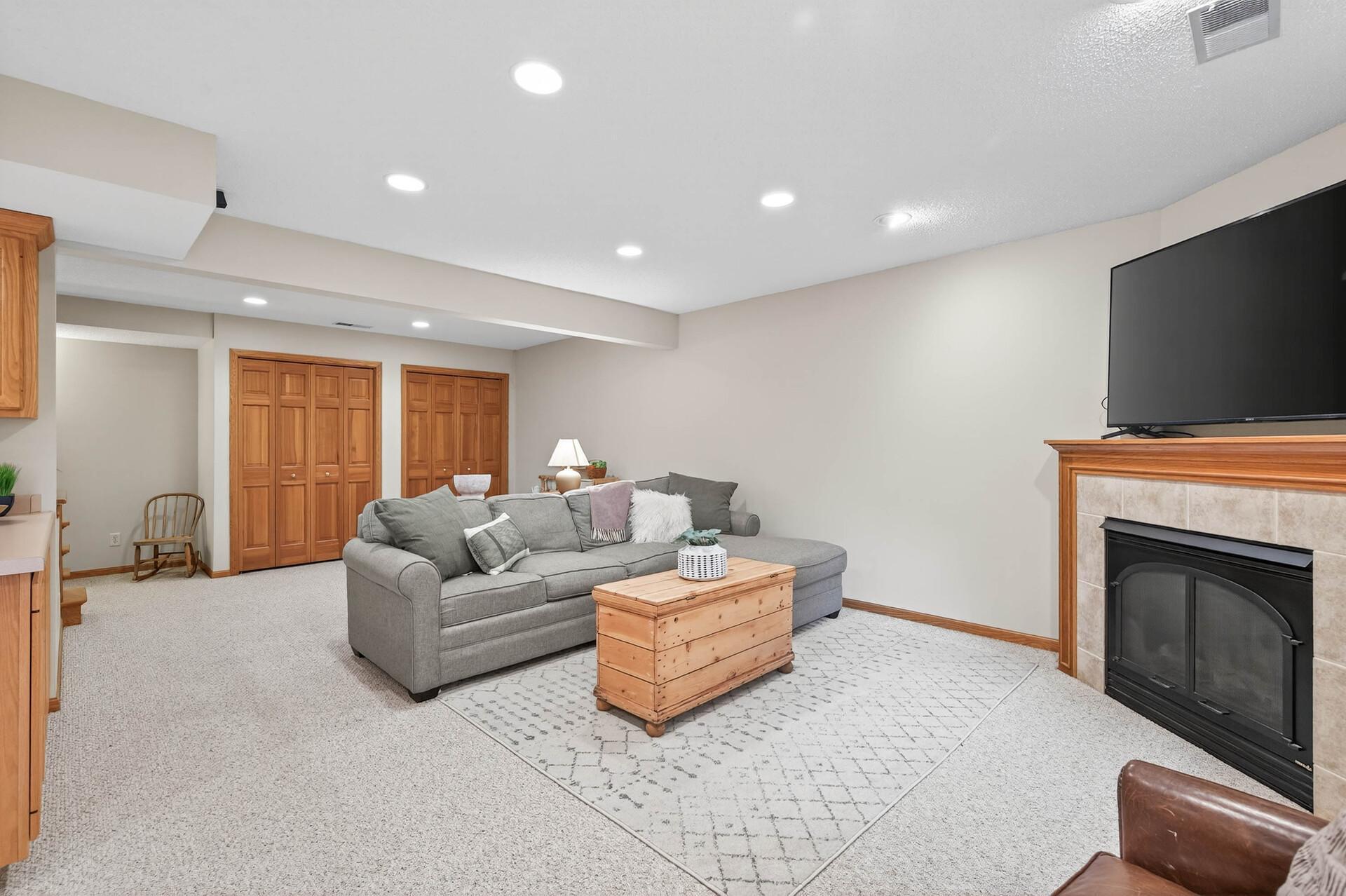 495 Harbor Court