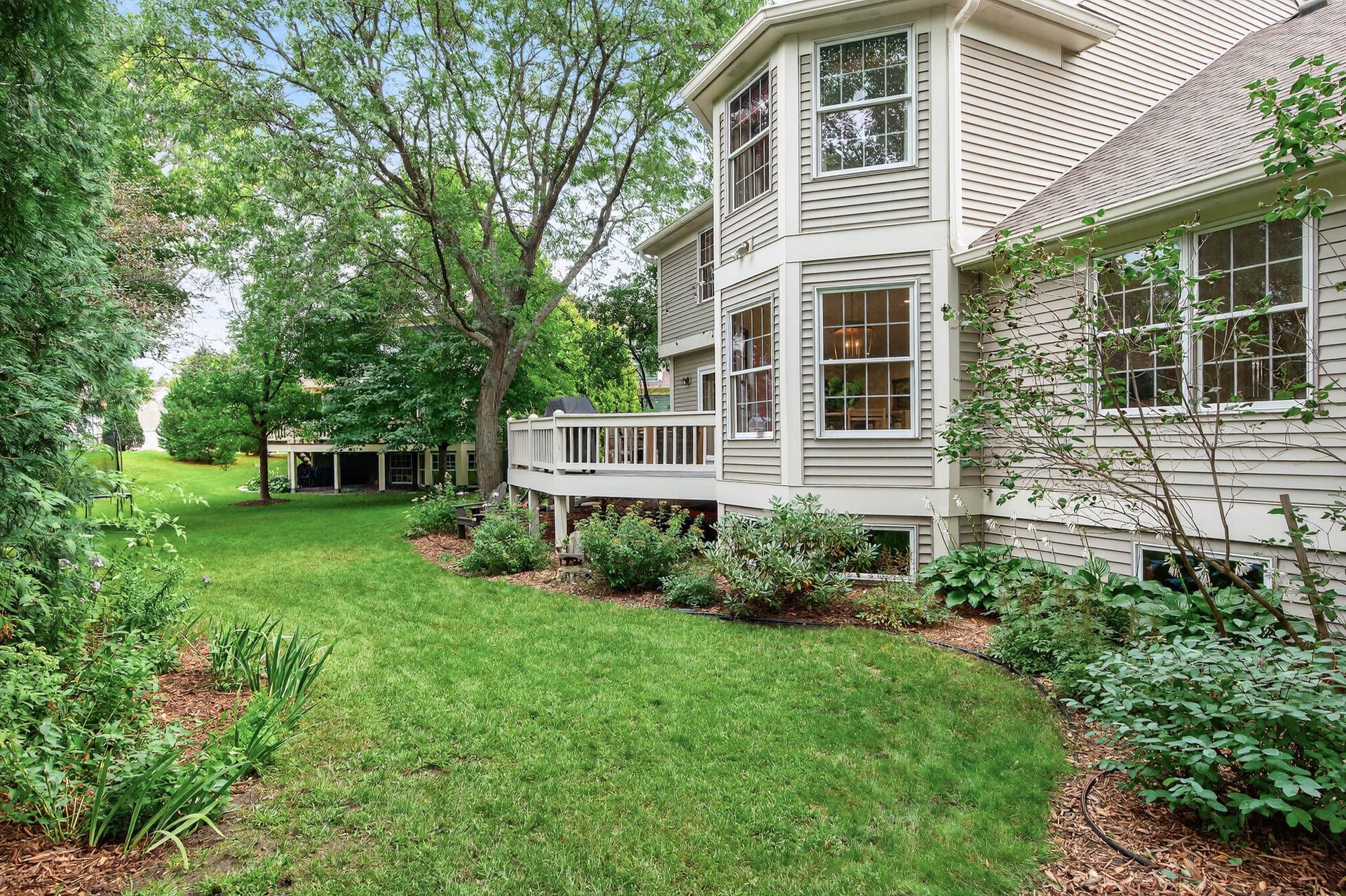 495 Harbor Court