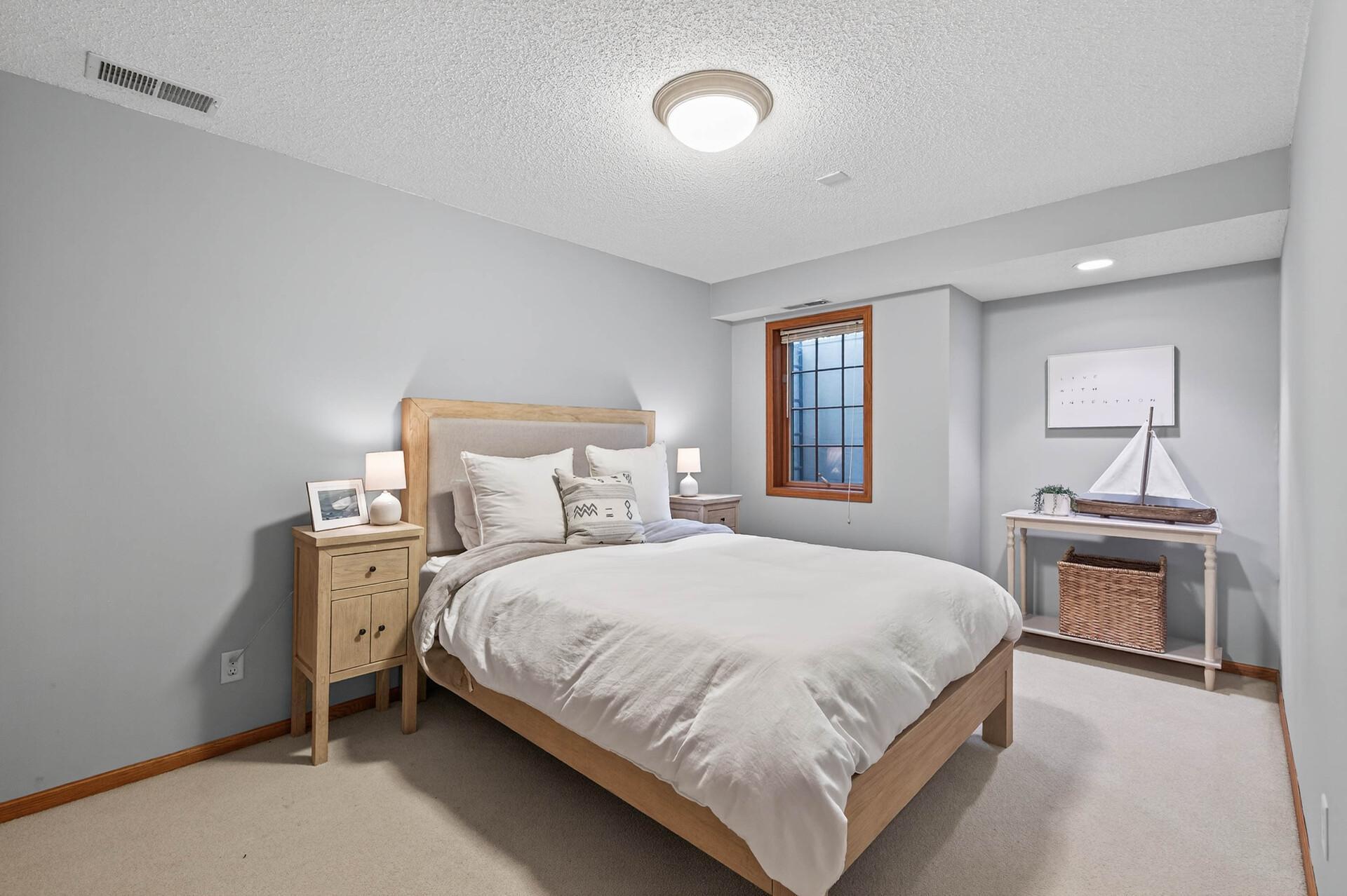 495 Harbor Court