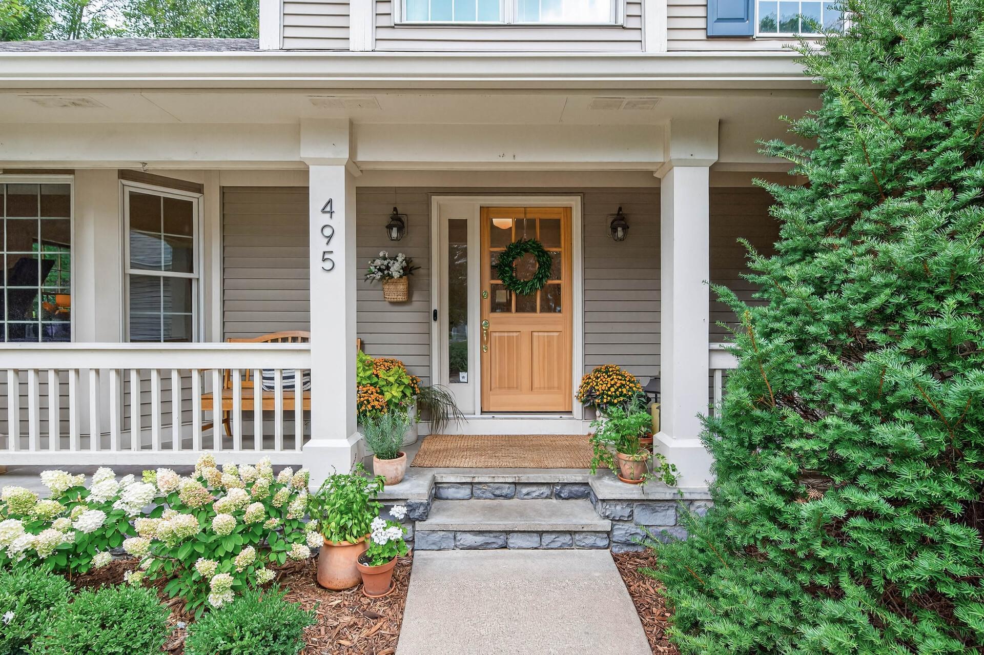 495 Harbor Court