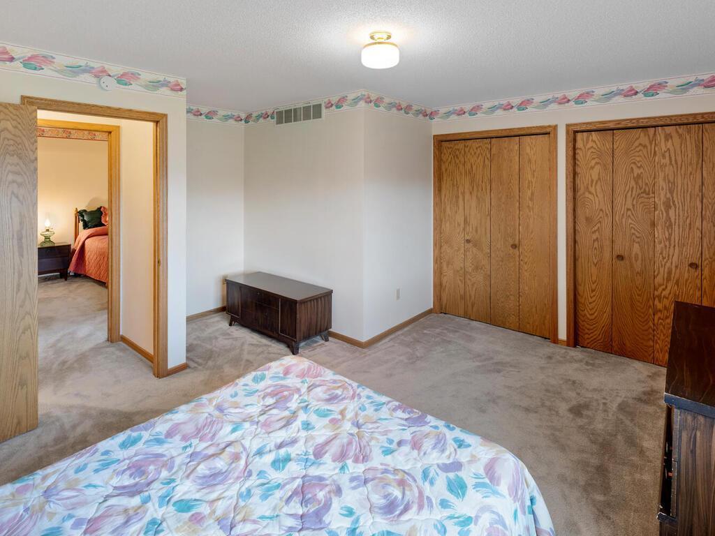 1193 Shawmut Street S