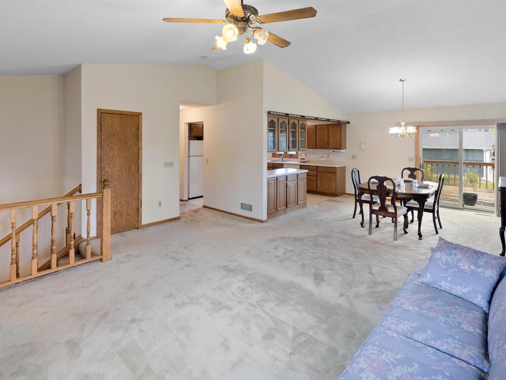 1193 Shawmut Street S