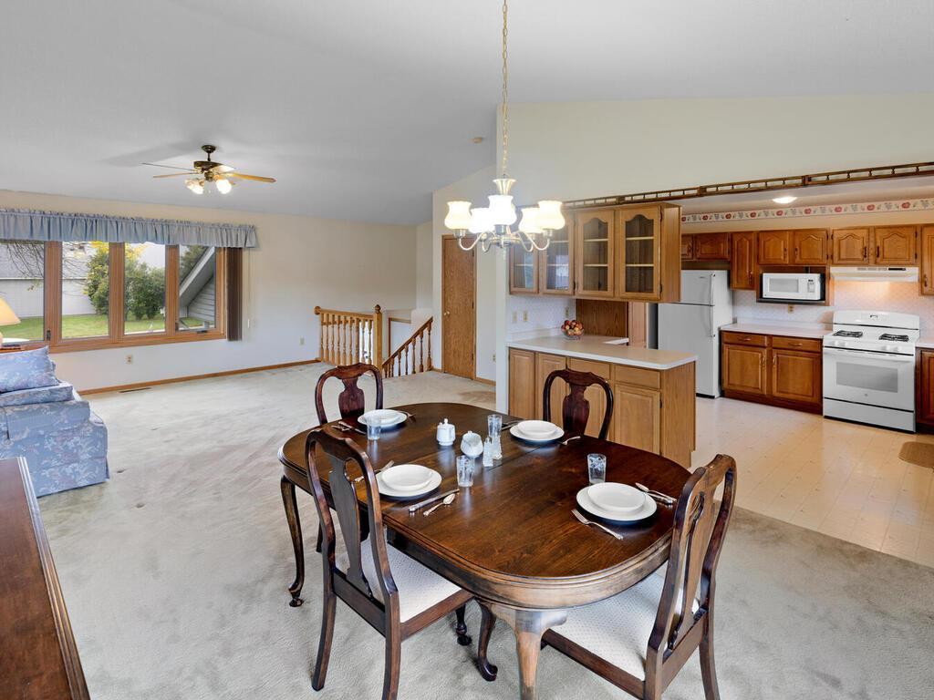 1193 Shawmut Street S