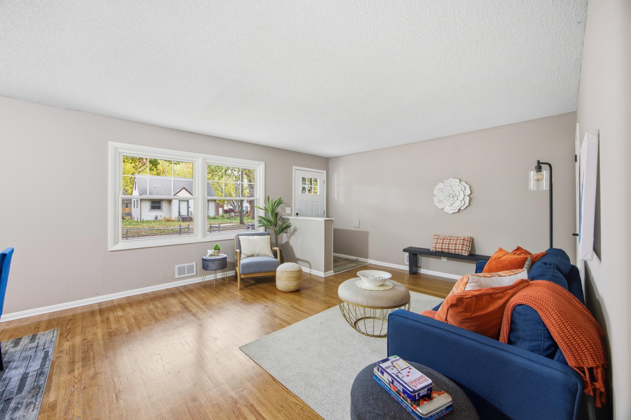 4110 Irving Avenue N