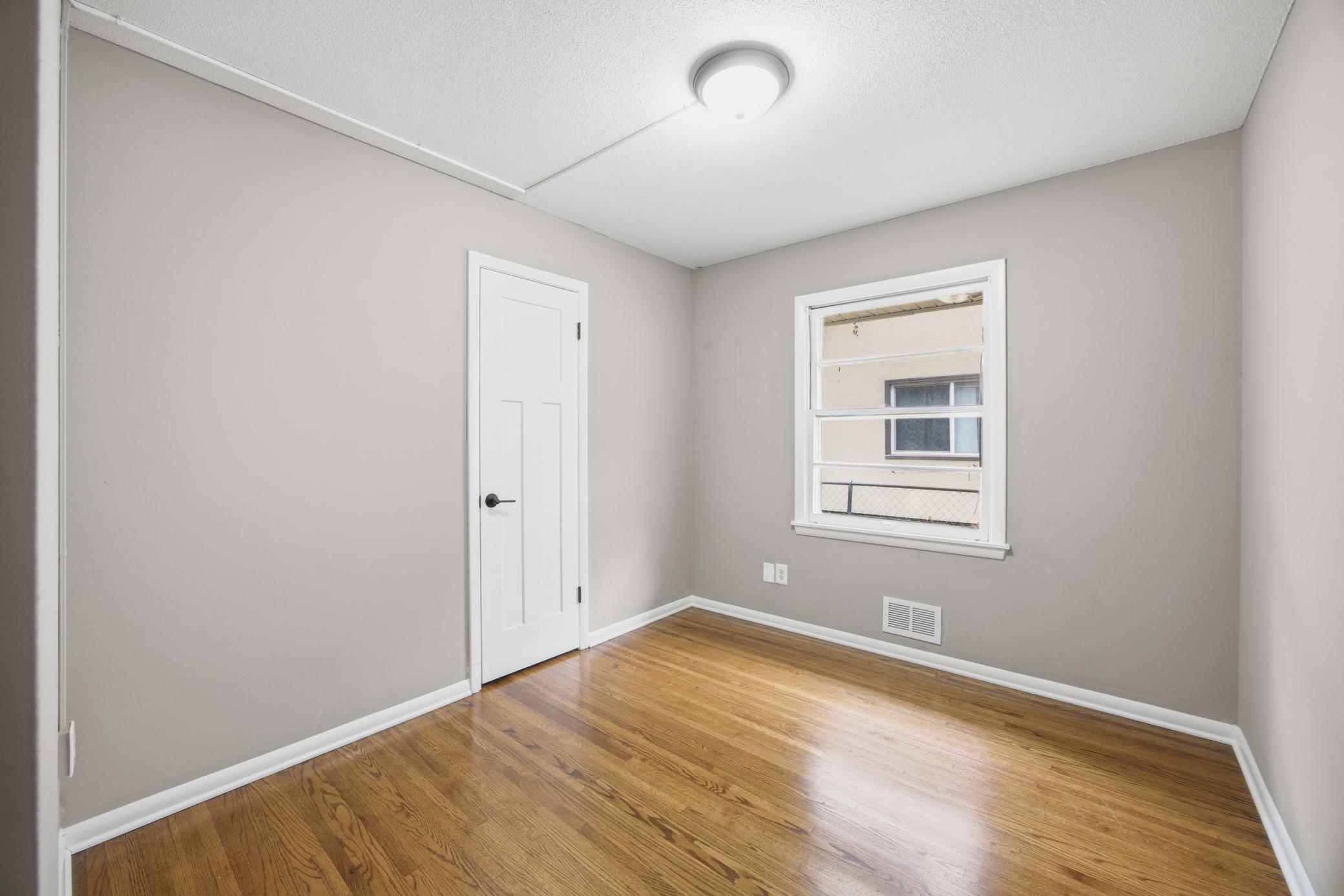 4110 Irving Avenue N