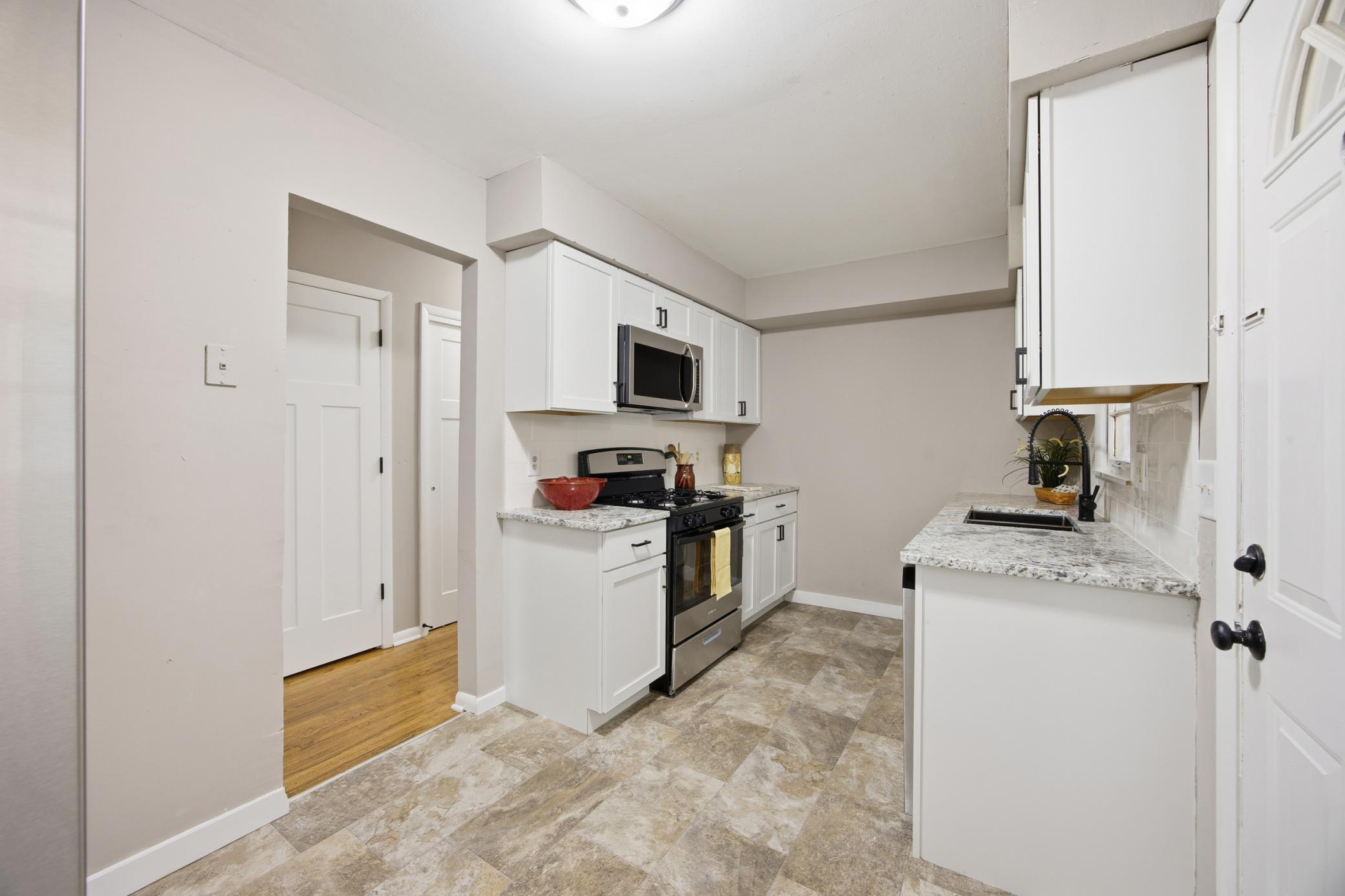 4110 Irving Avenue N