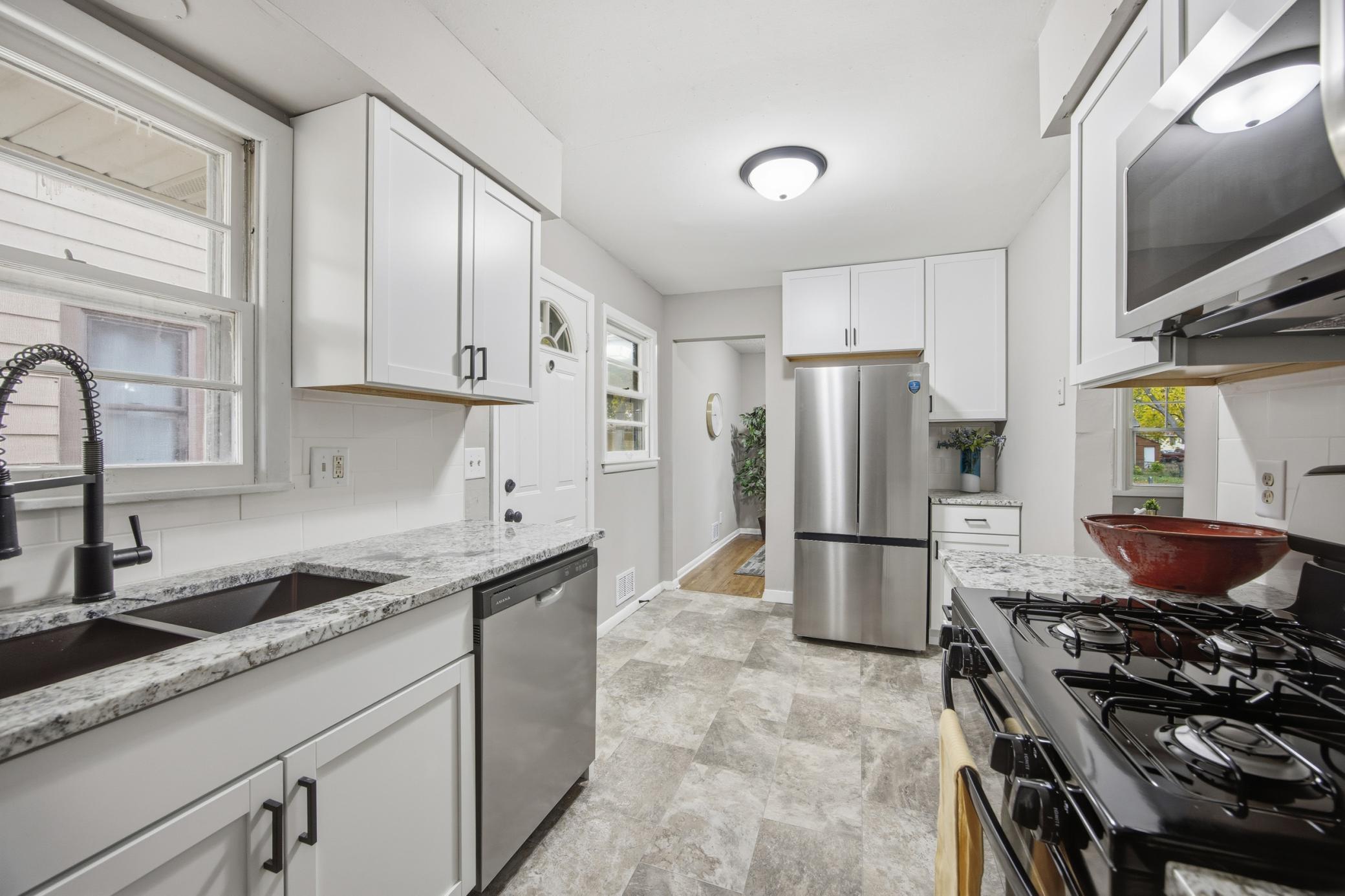 4110 Irving Avenue N