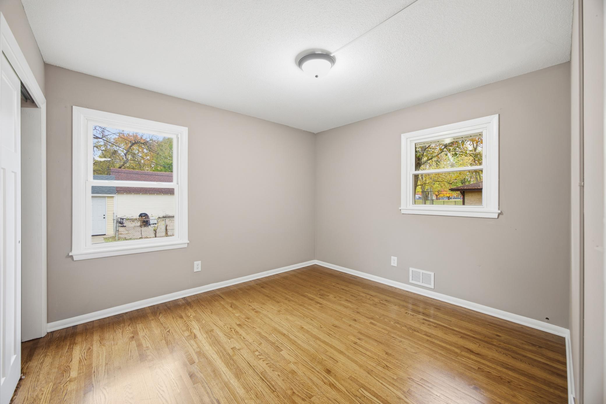 4110 Irving Avenue N