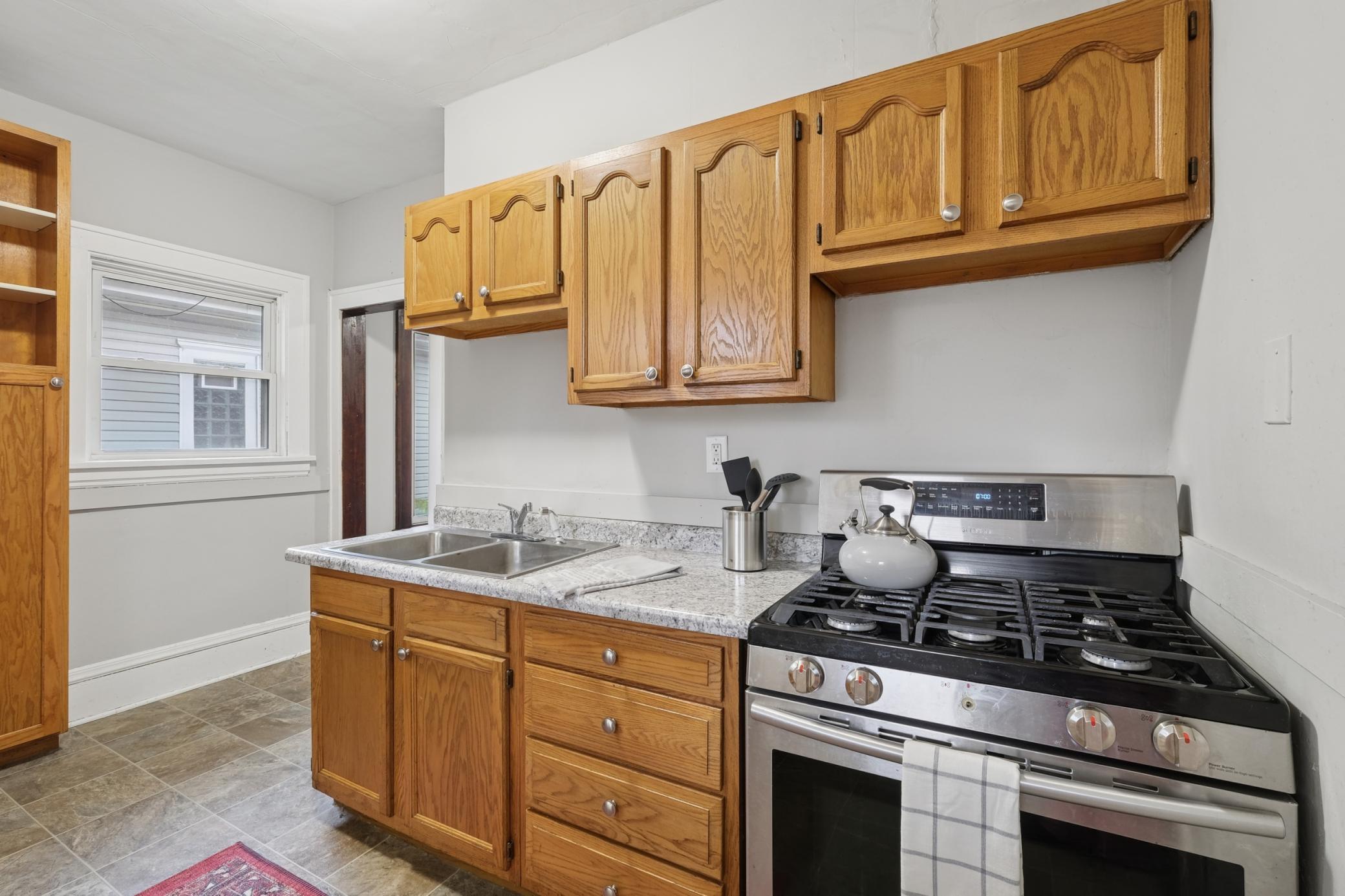 3934 Emerson Avenue N