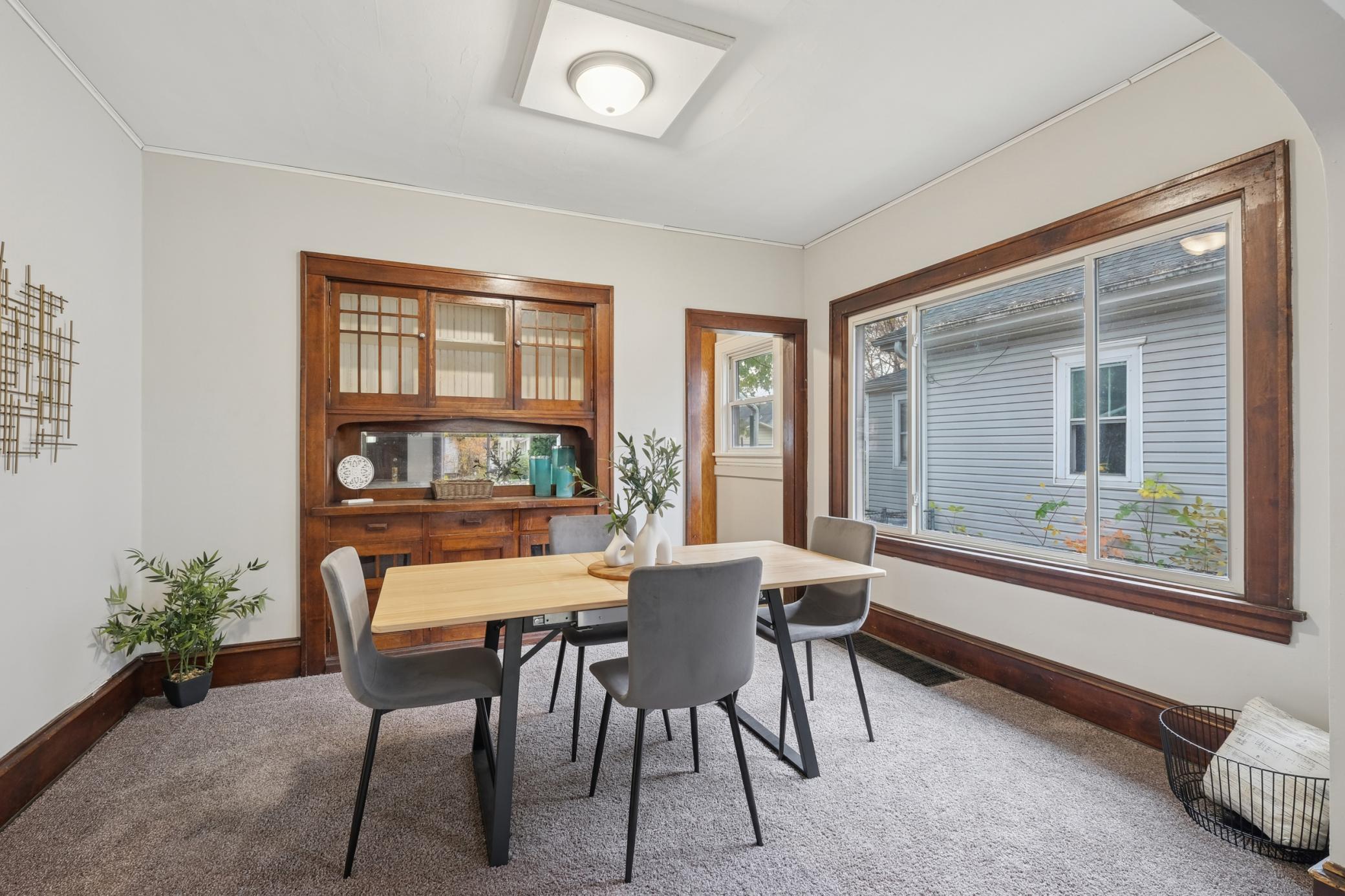 3934 Emerson Avenue N