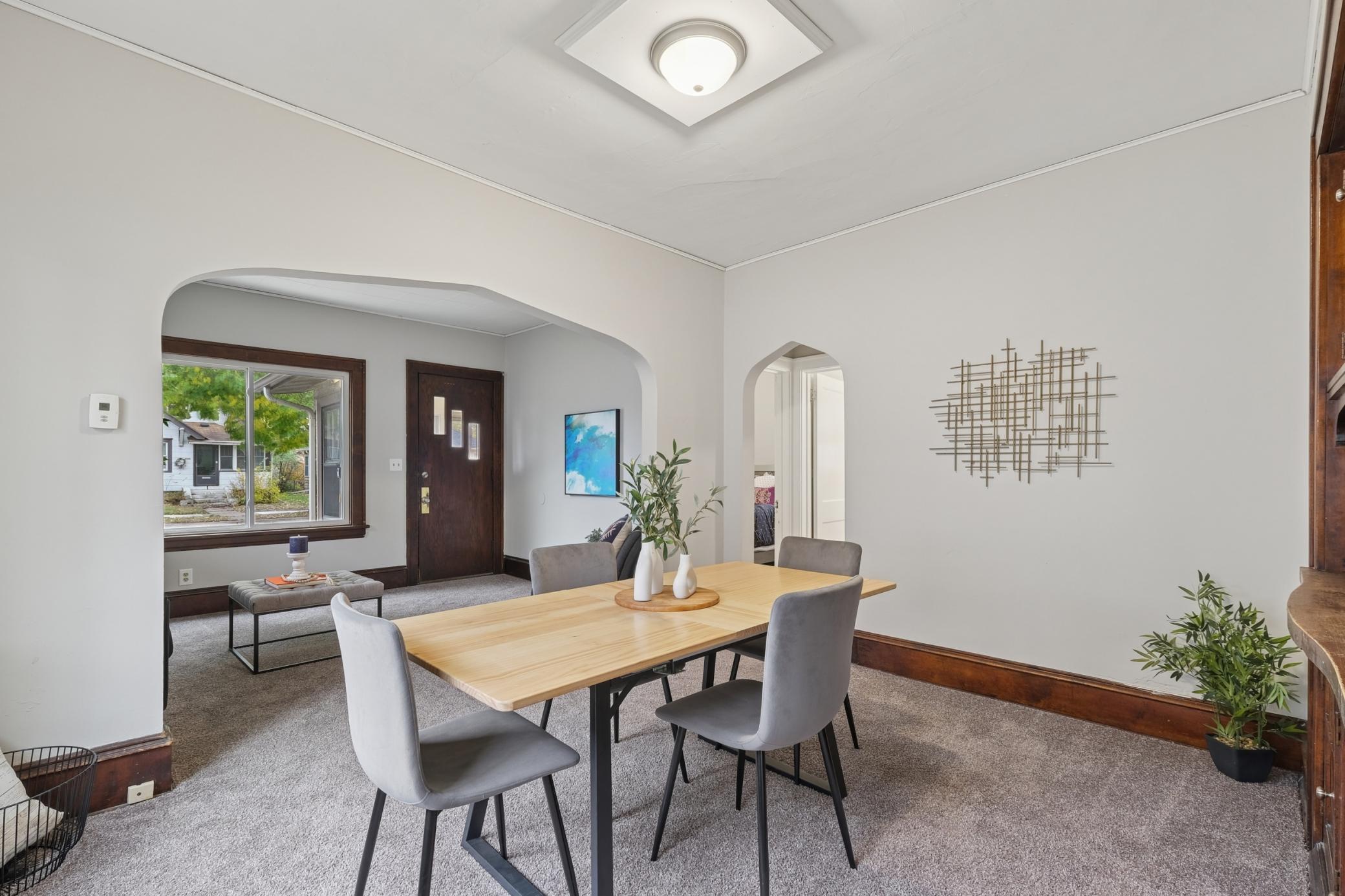 3934 Emerson Avenue N