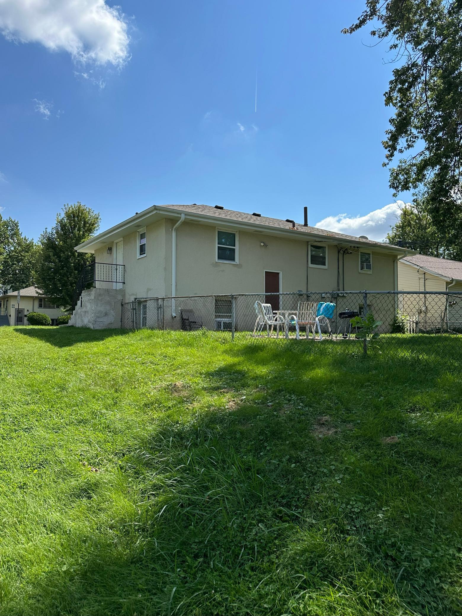 4556 Fillmore Street NE