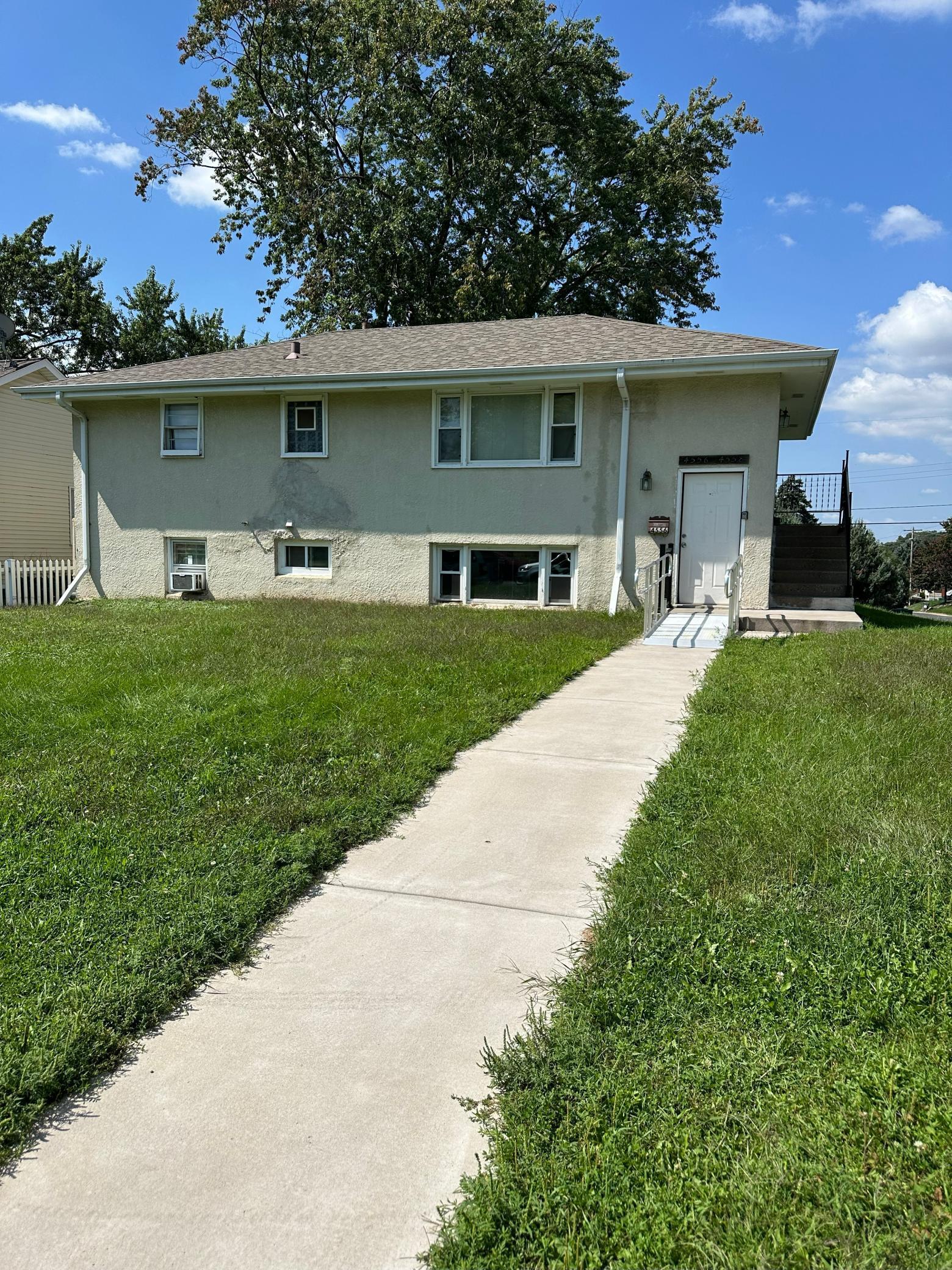 4556 Fillmore Street NE