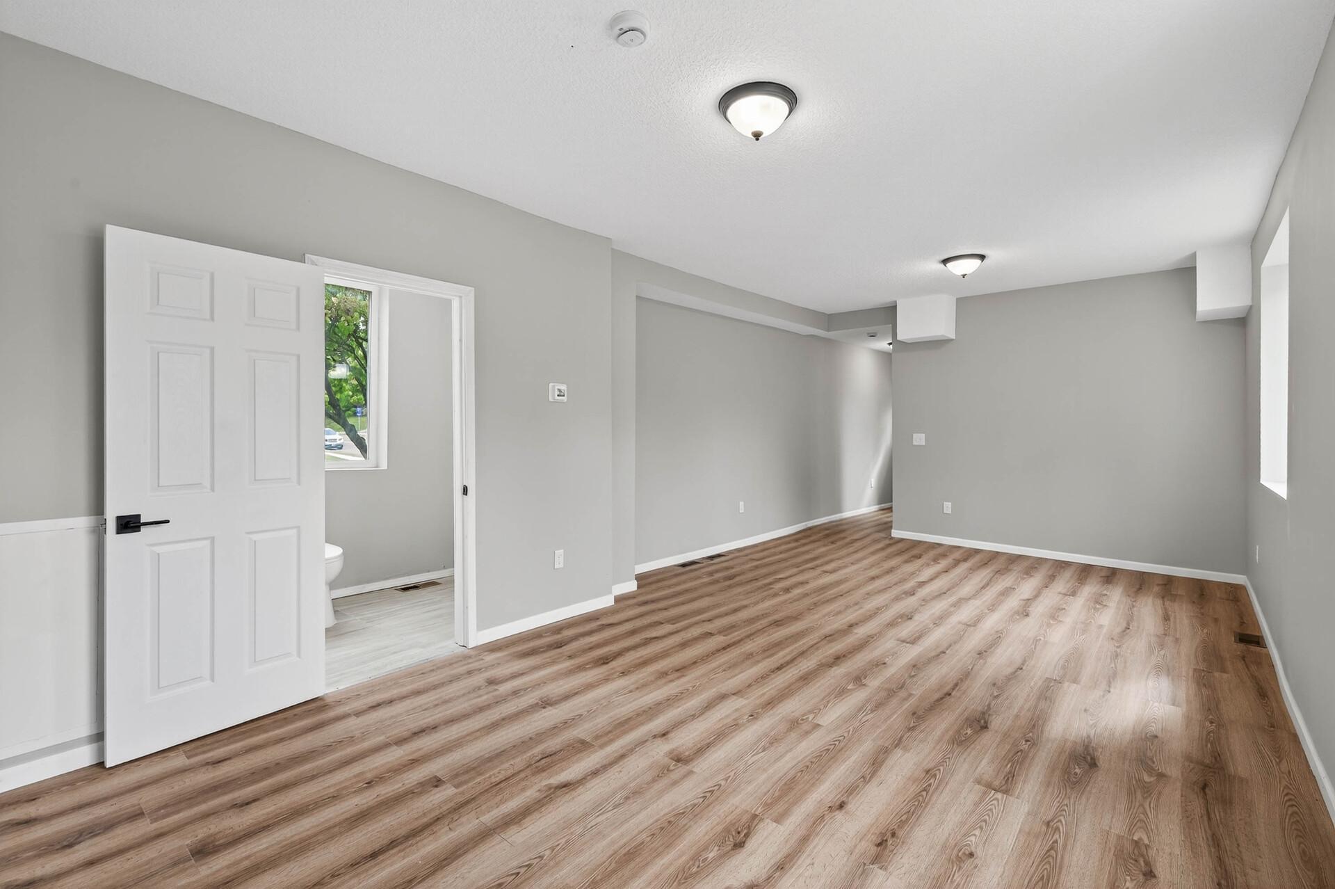 1235 Minnehaha Avenue E