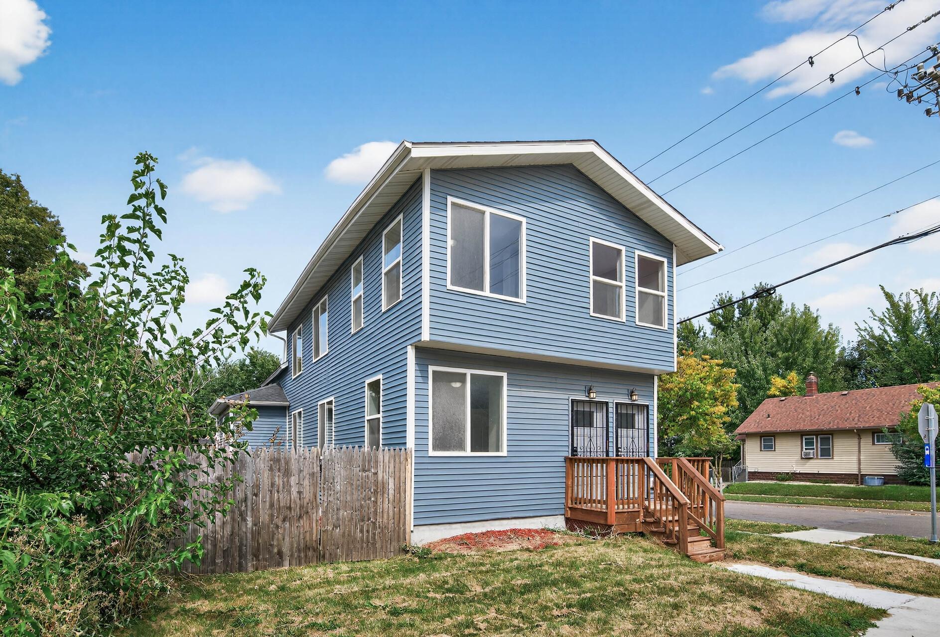 1235 Minnehaha Avenue E