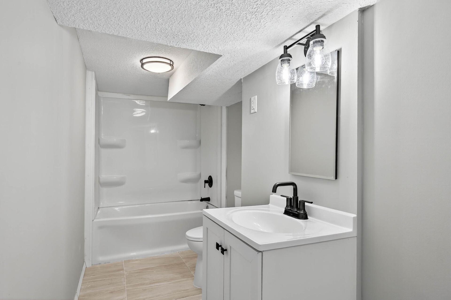 1235 Minnehaha Avenue E