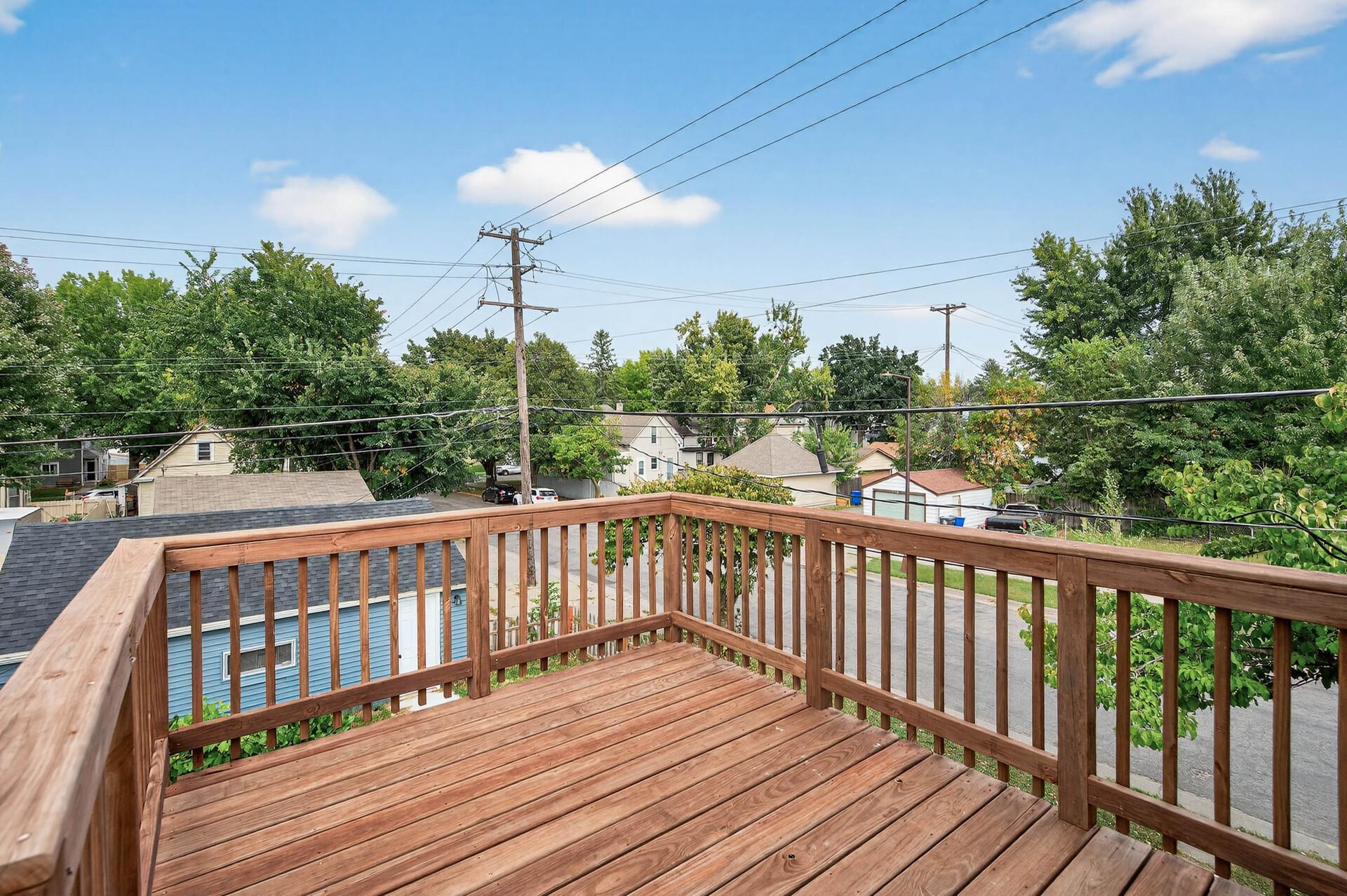 1235 Minnehaha Avenue E